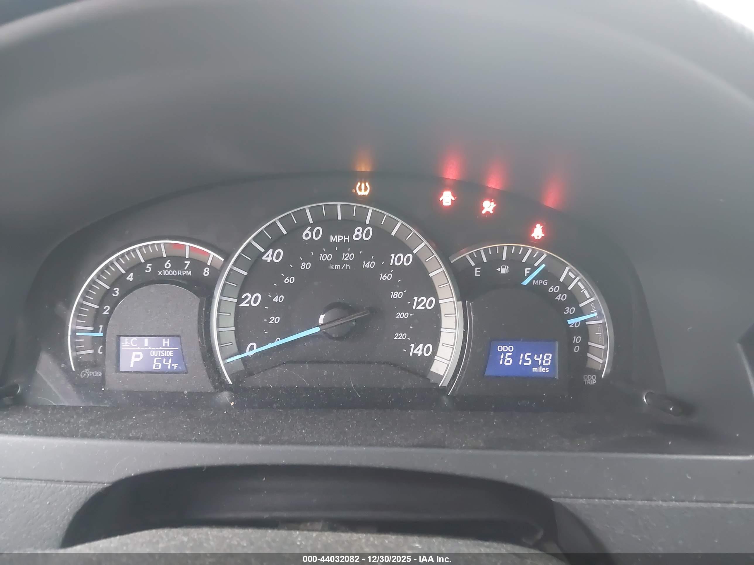 TOYOTA CAMRY image 7