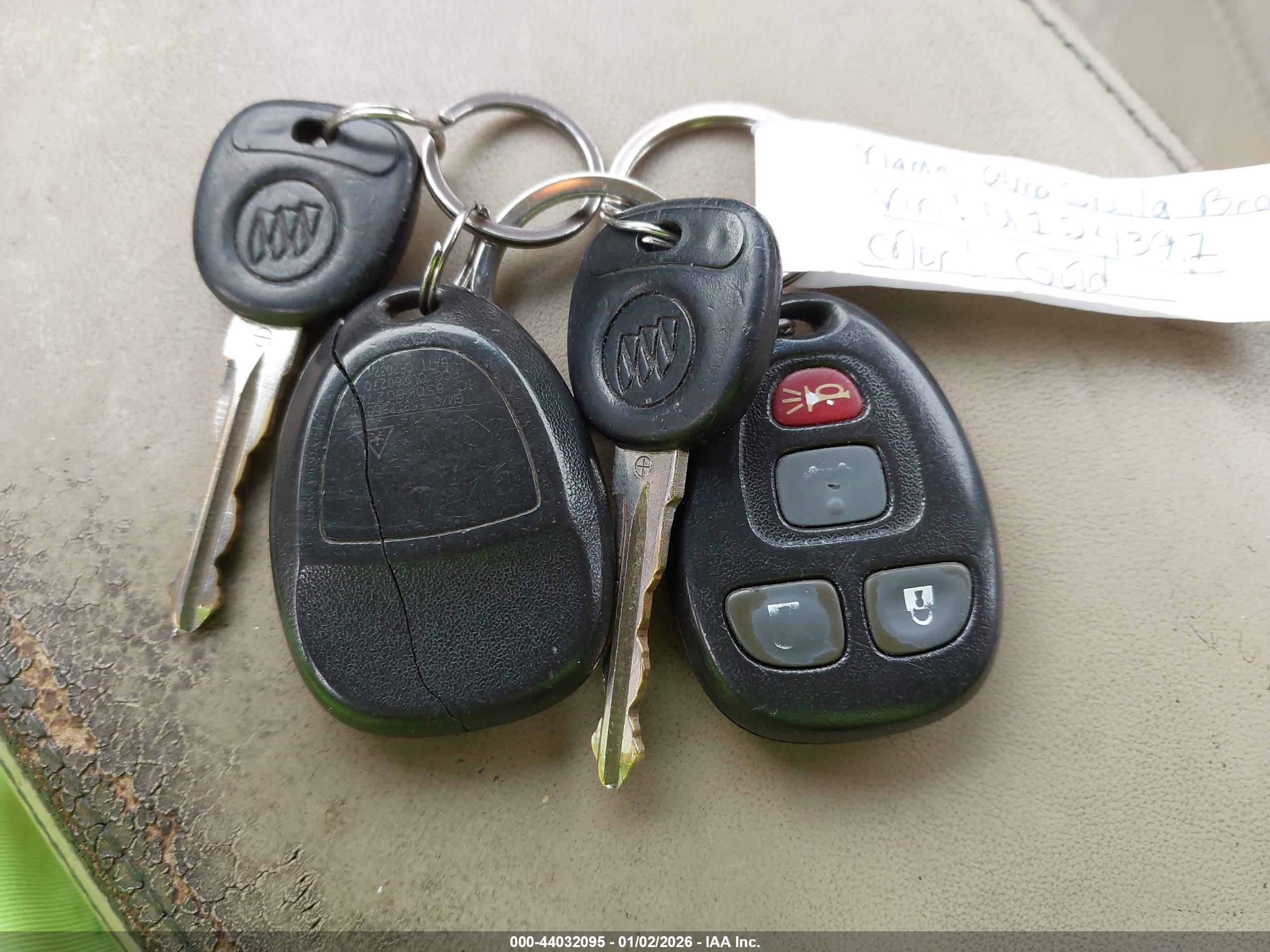 BUICK LUCERNE image 11