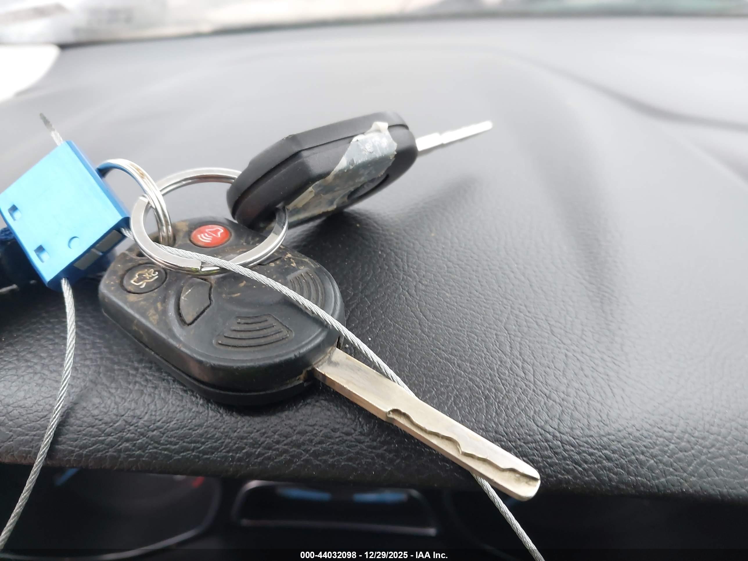 FORD FOCUS image 11