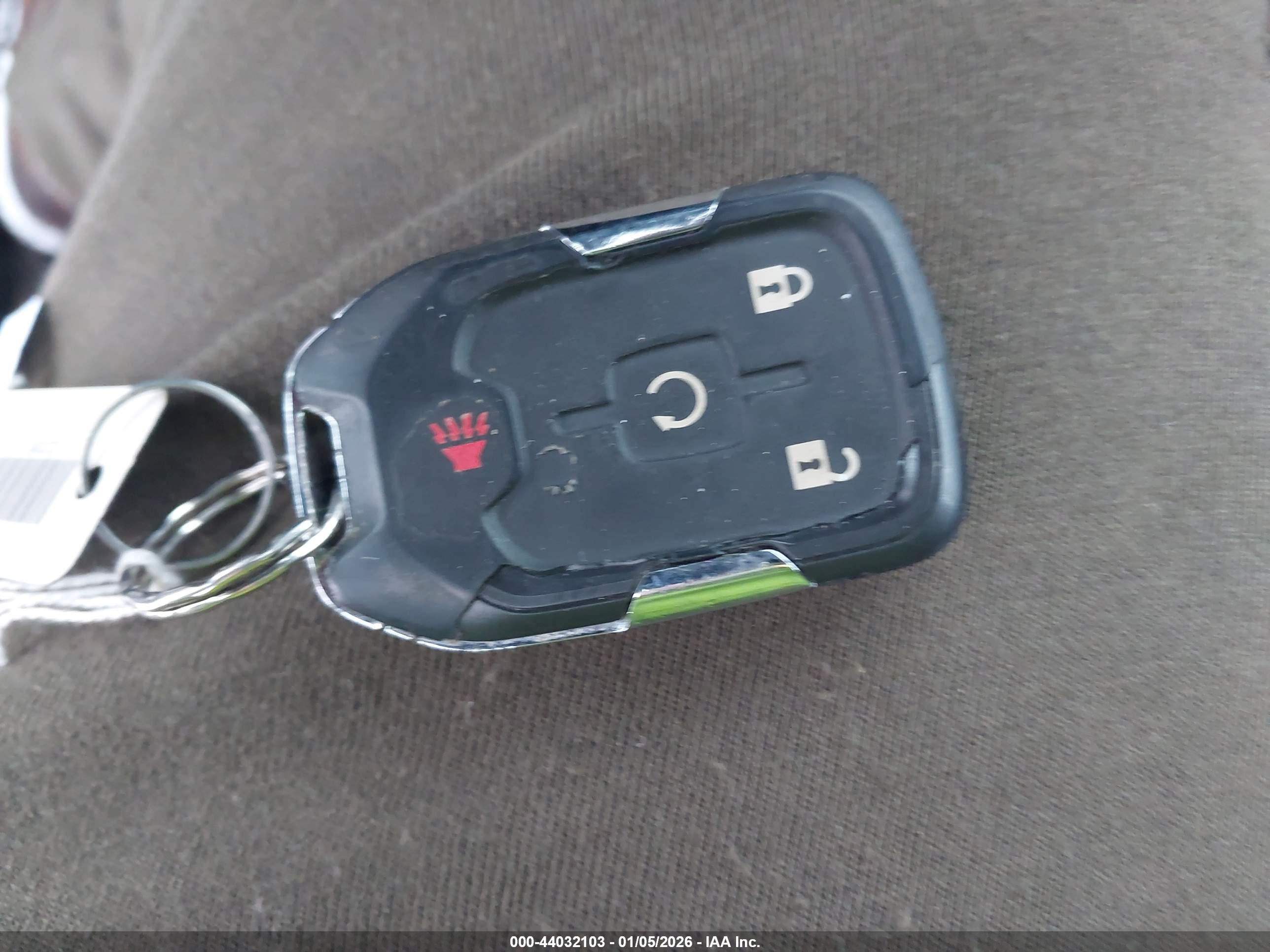 GMC TERRAIN image 11