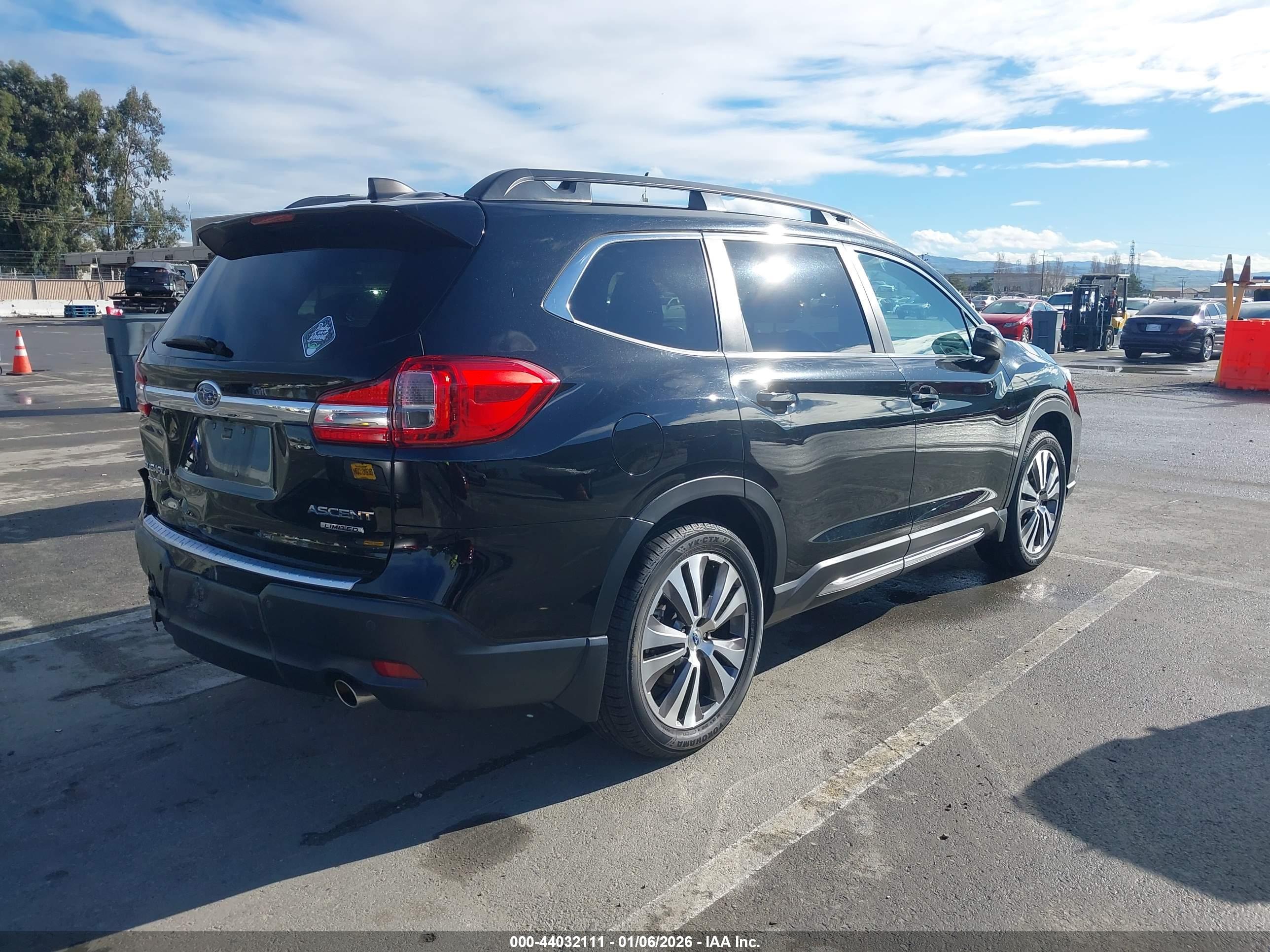 SUBARU ASCENT image 4