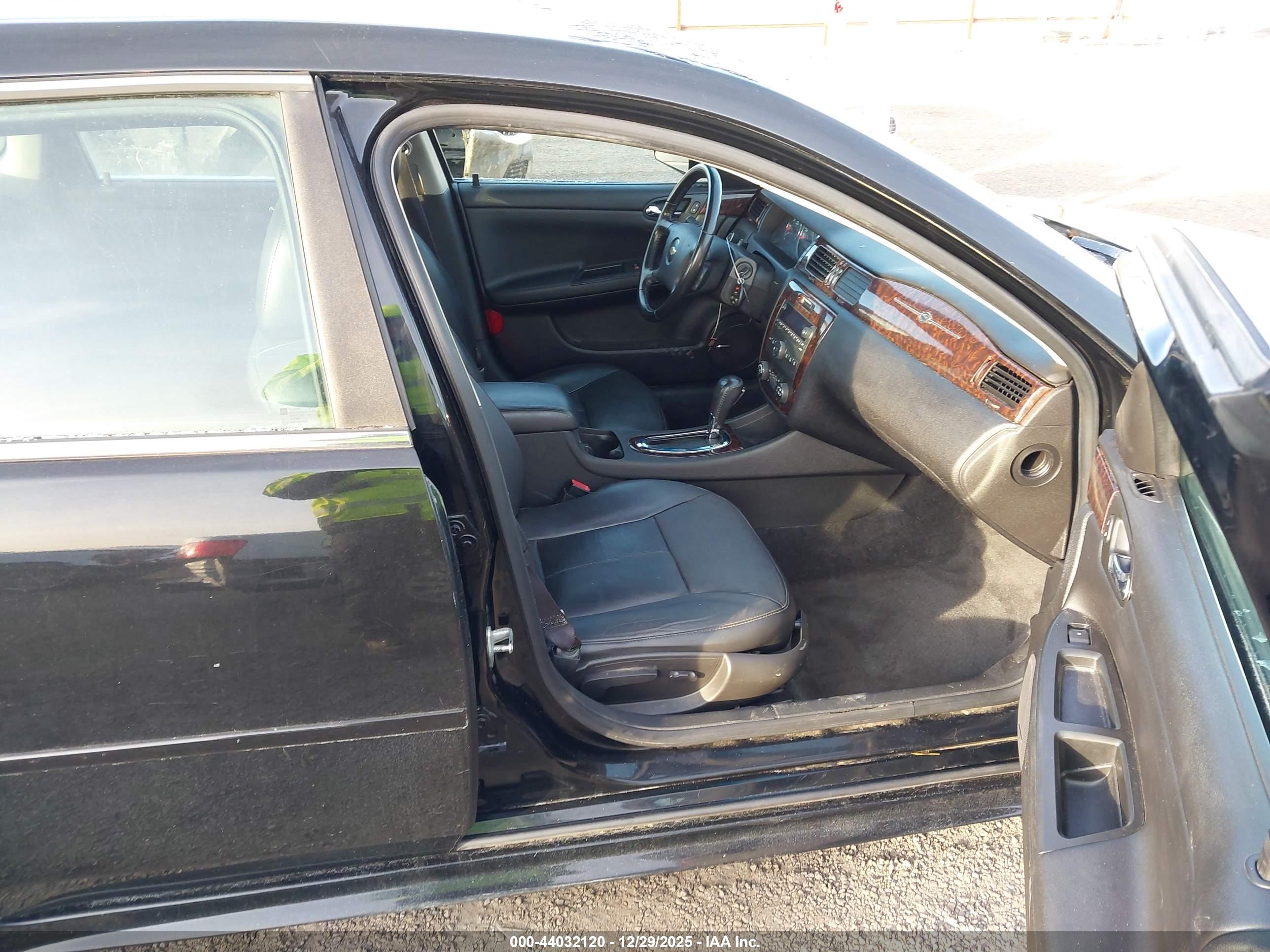 CHEVROLET IMPALA image 5
