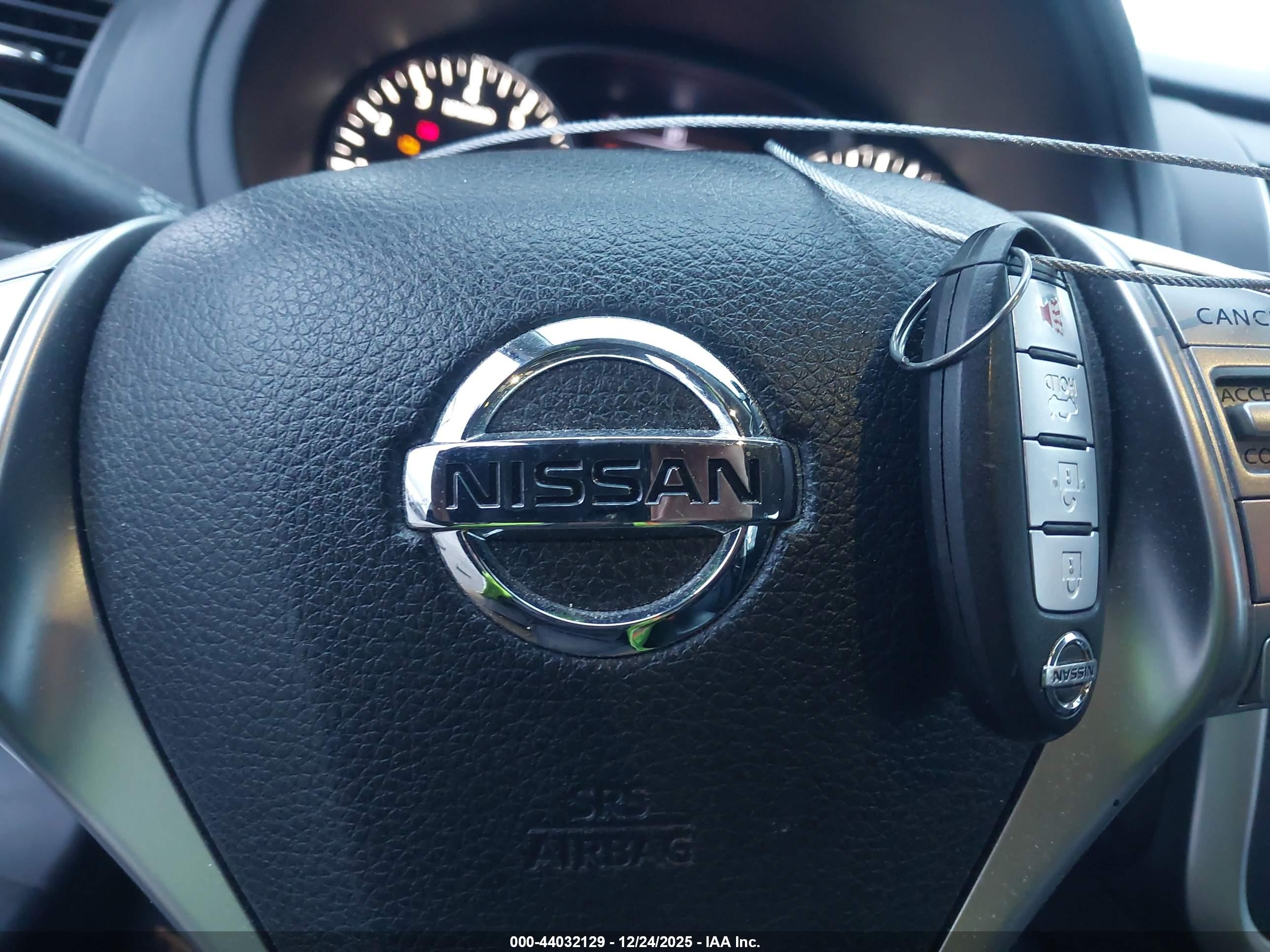 NISSAN ALTIMA image 11