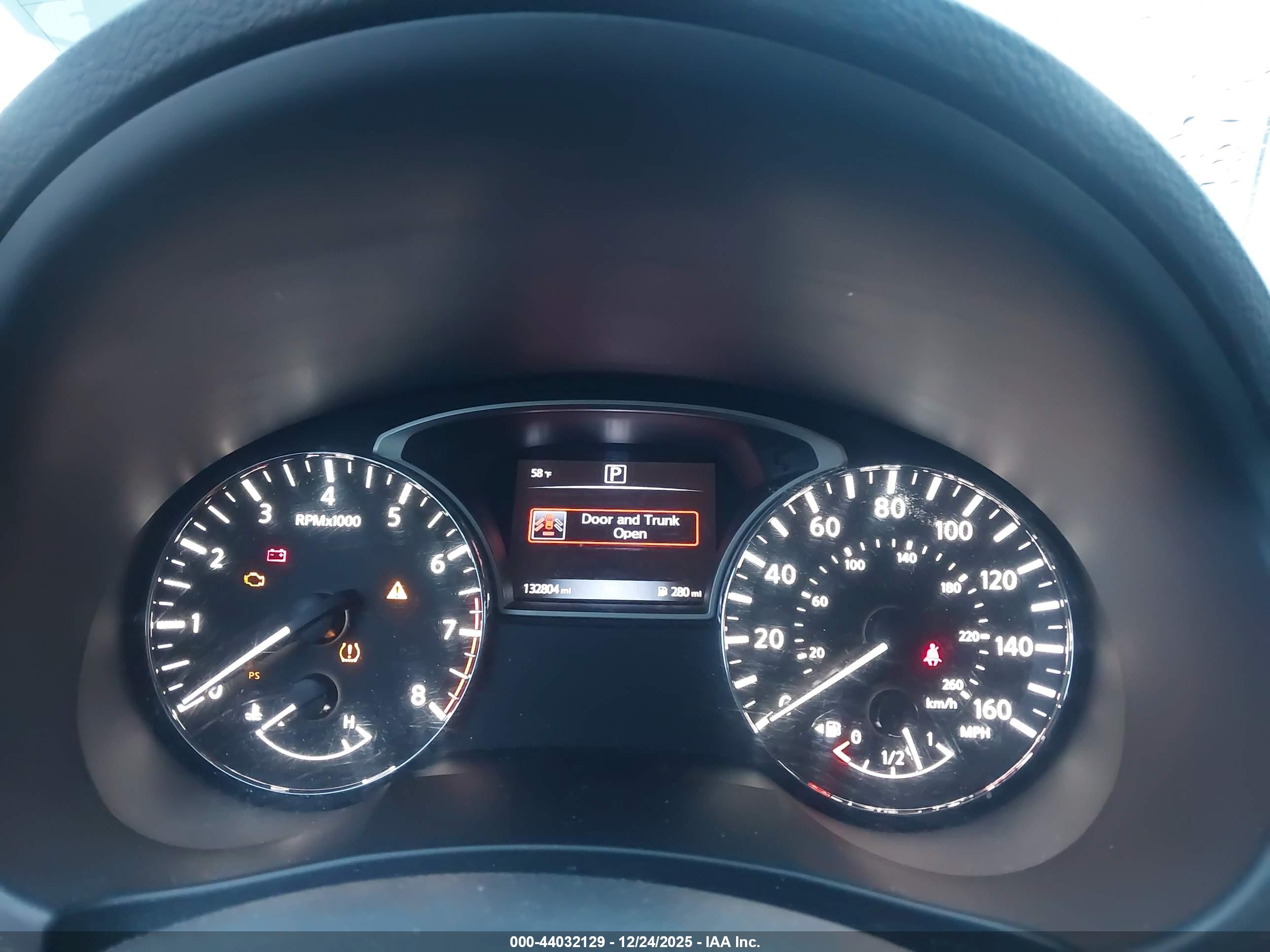 NISSAN ALTIMA image 7