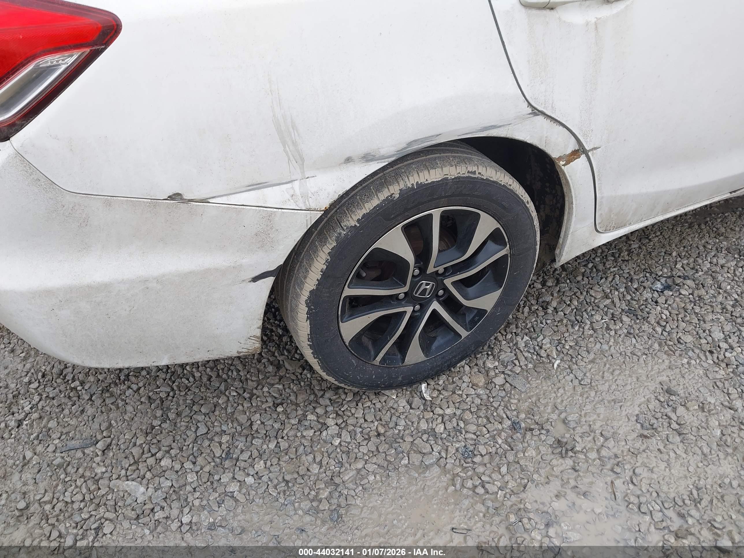 HONDA CIVIC image 6