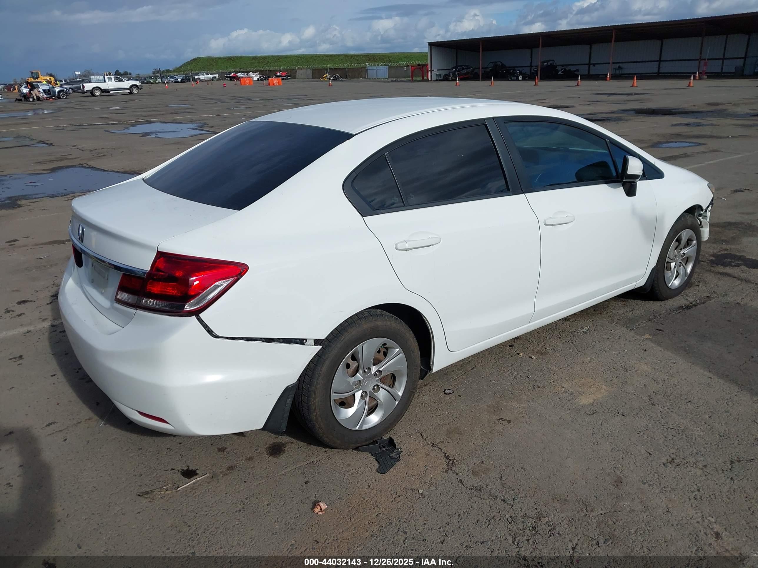 HONDA CIVIC image 4