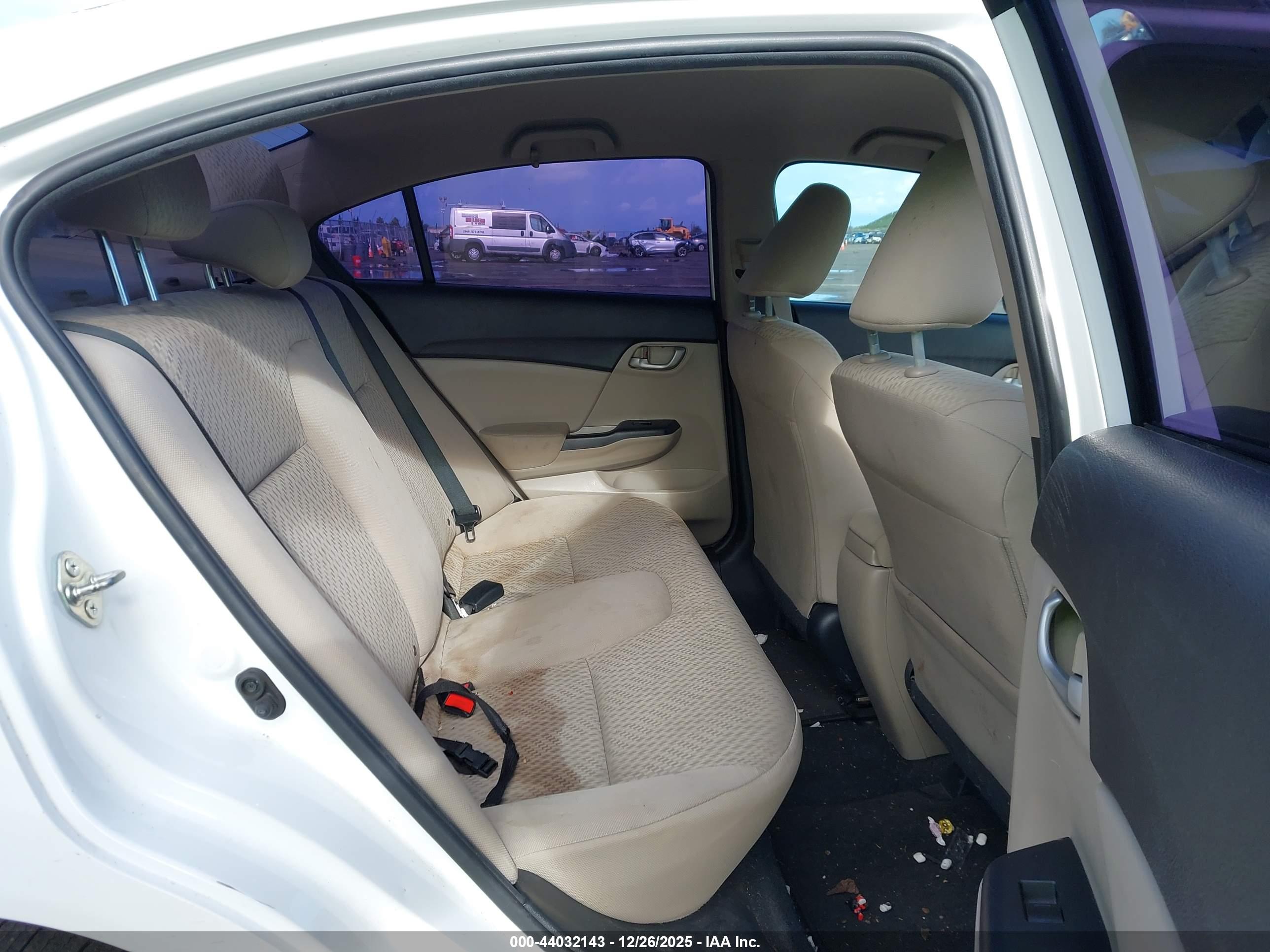 HONDA CIVIC image 8