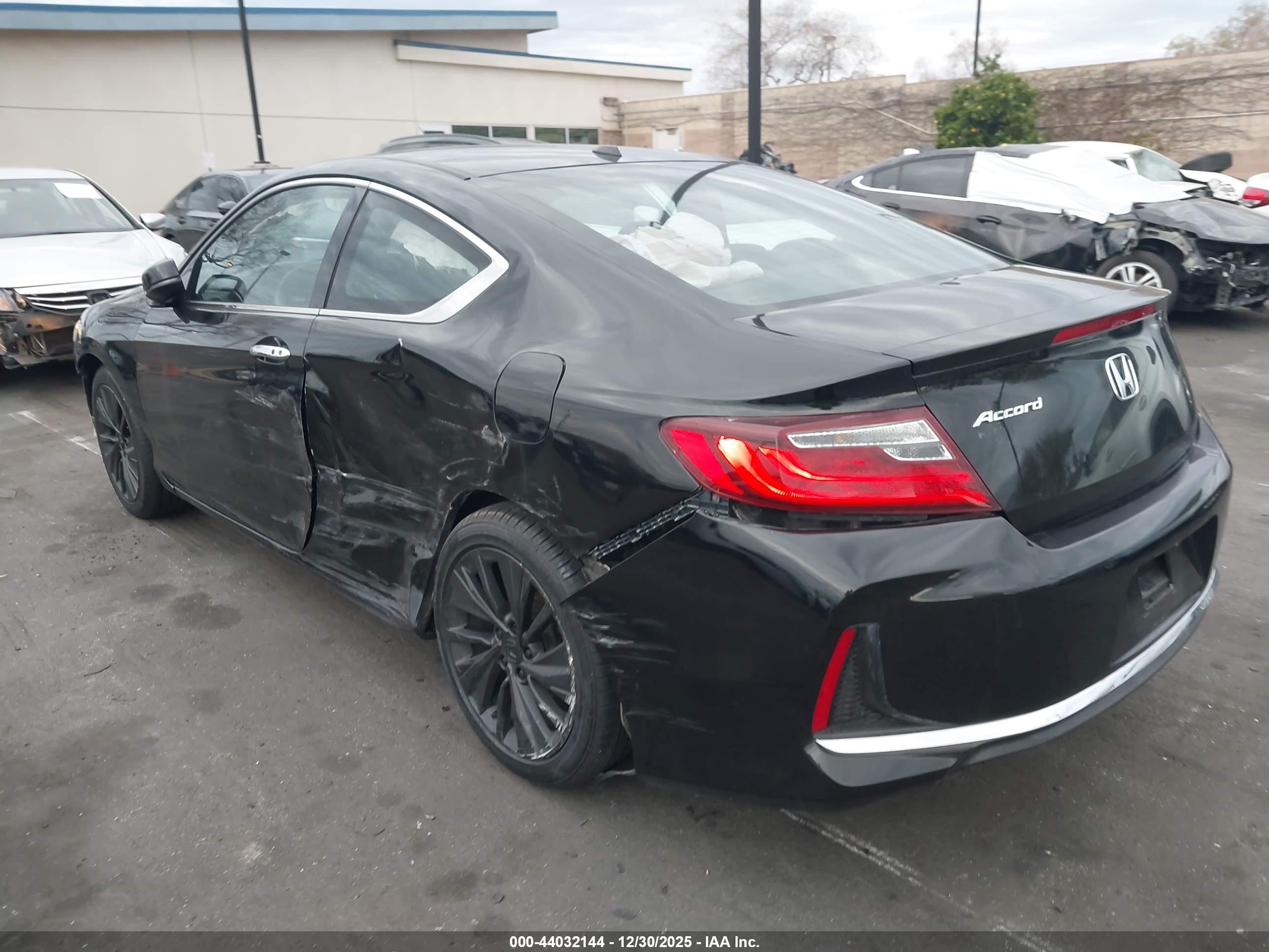 HONDA ACCORD image 3