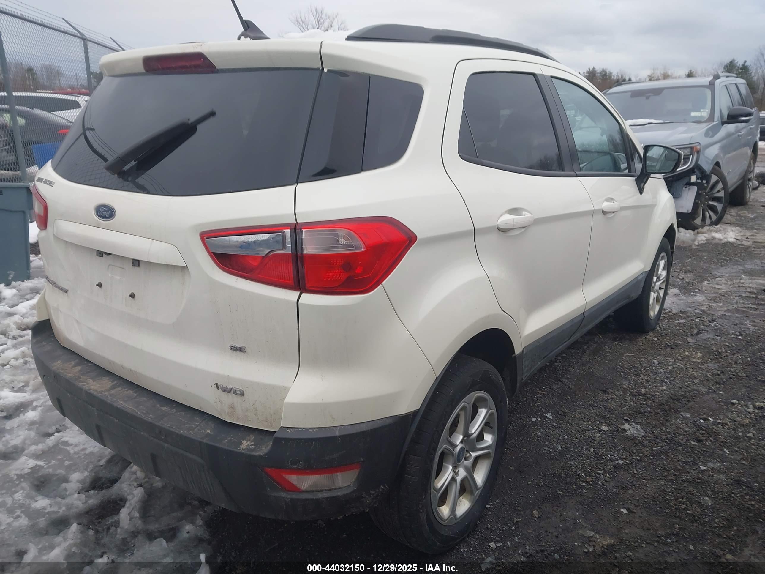 FORD ECOSPORT image 4