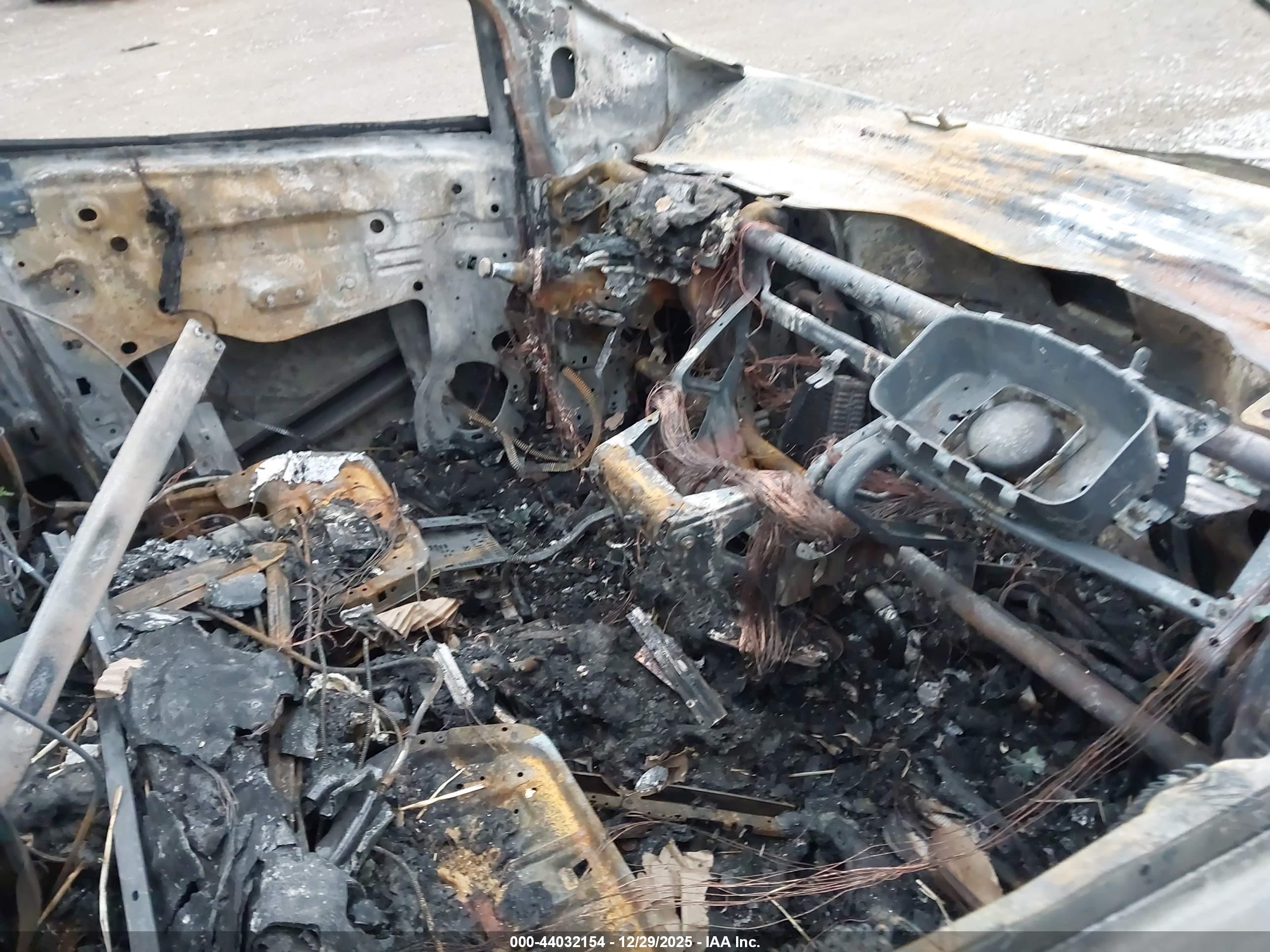 FORD ESCAPE image 5