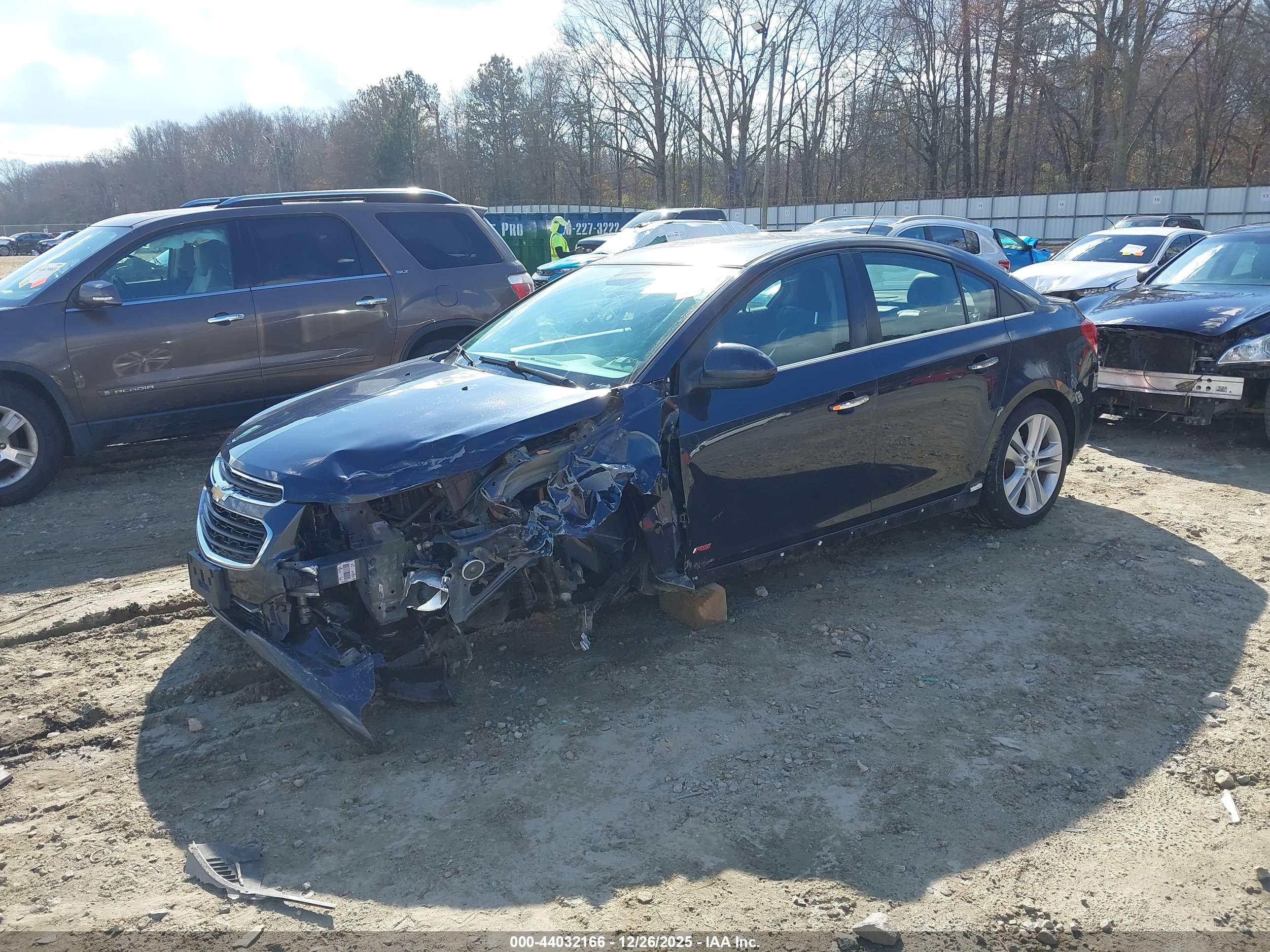 CHEVROLET CRUZE image 2