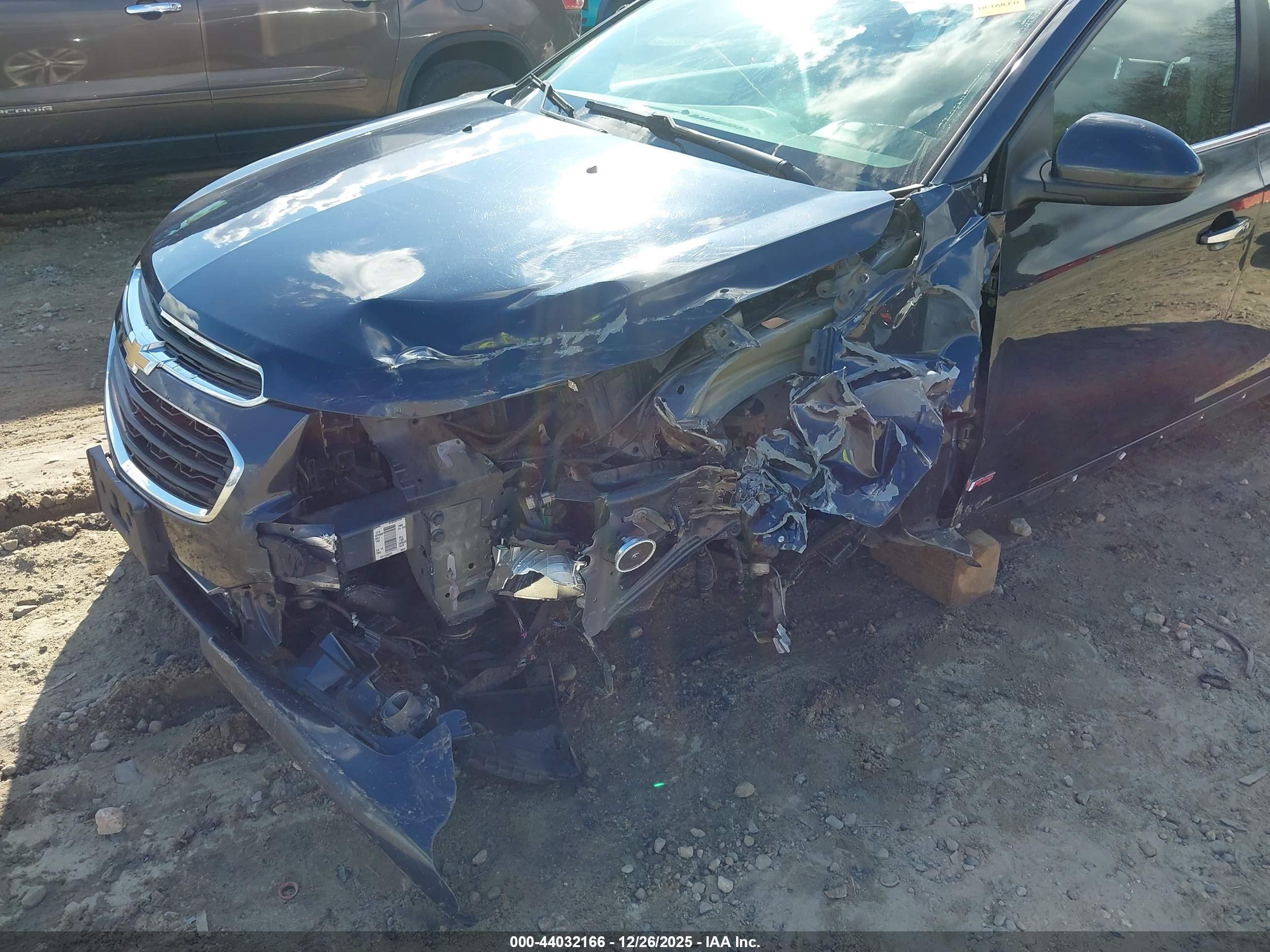 CHEVROLET CRUZE image 6