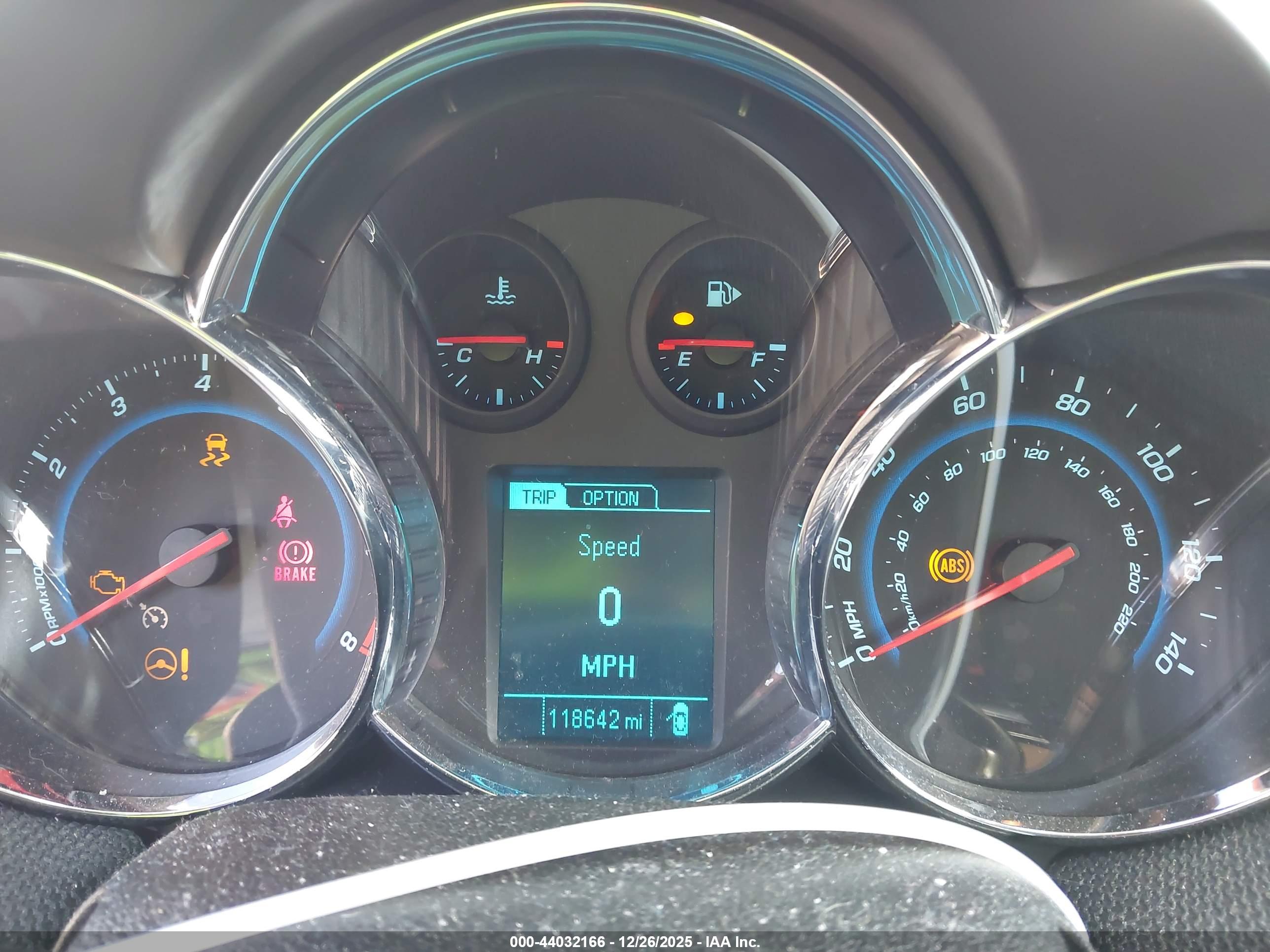 CHEVROLET CRUZE image 7
