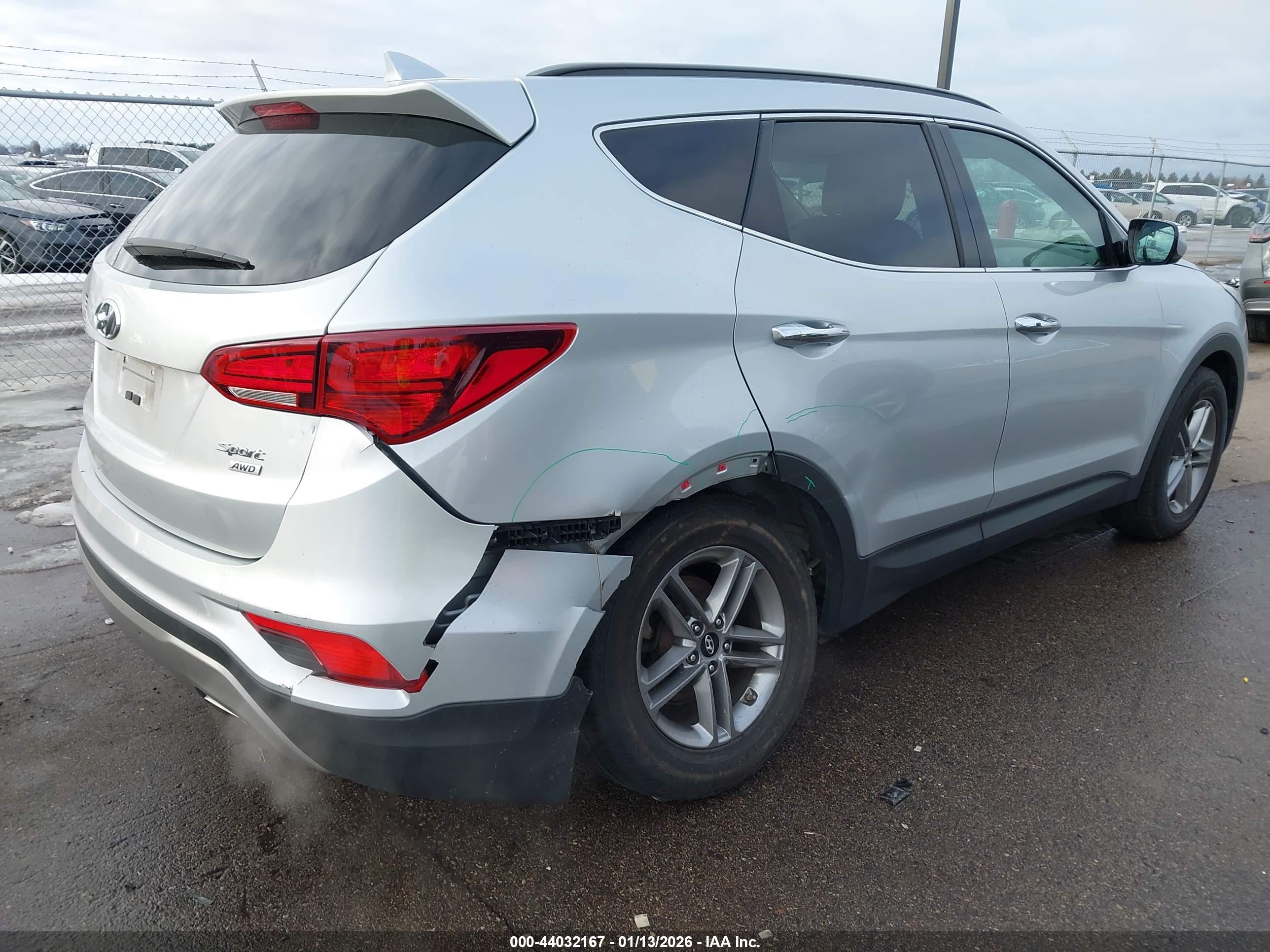 HYUNDAI SANTA image 6