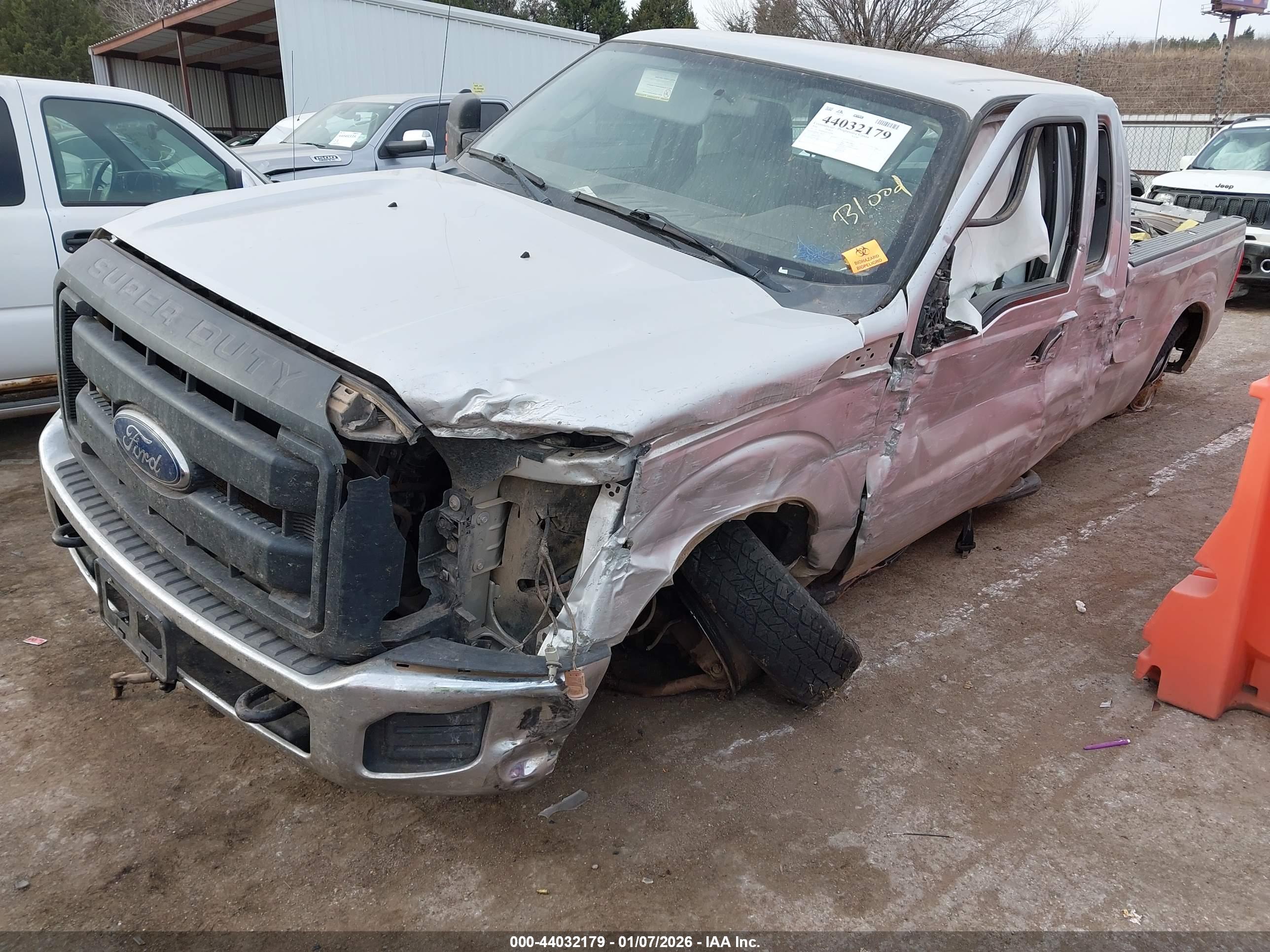 FORD F-250 image 2
