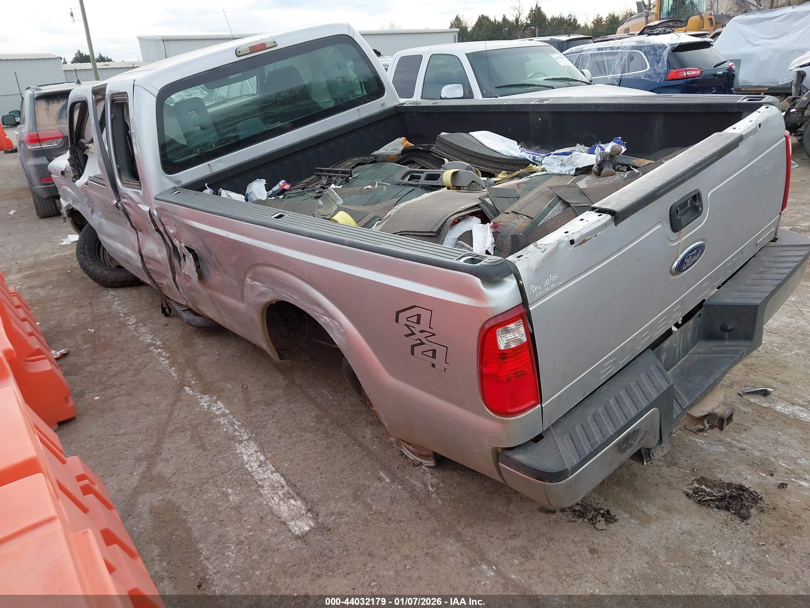 FORD F-250 image 3