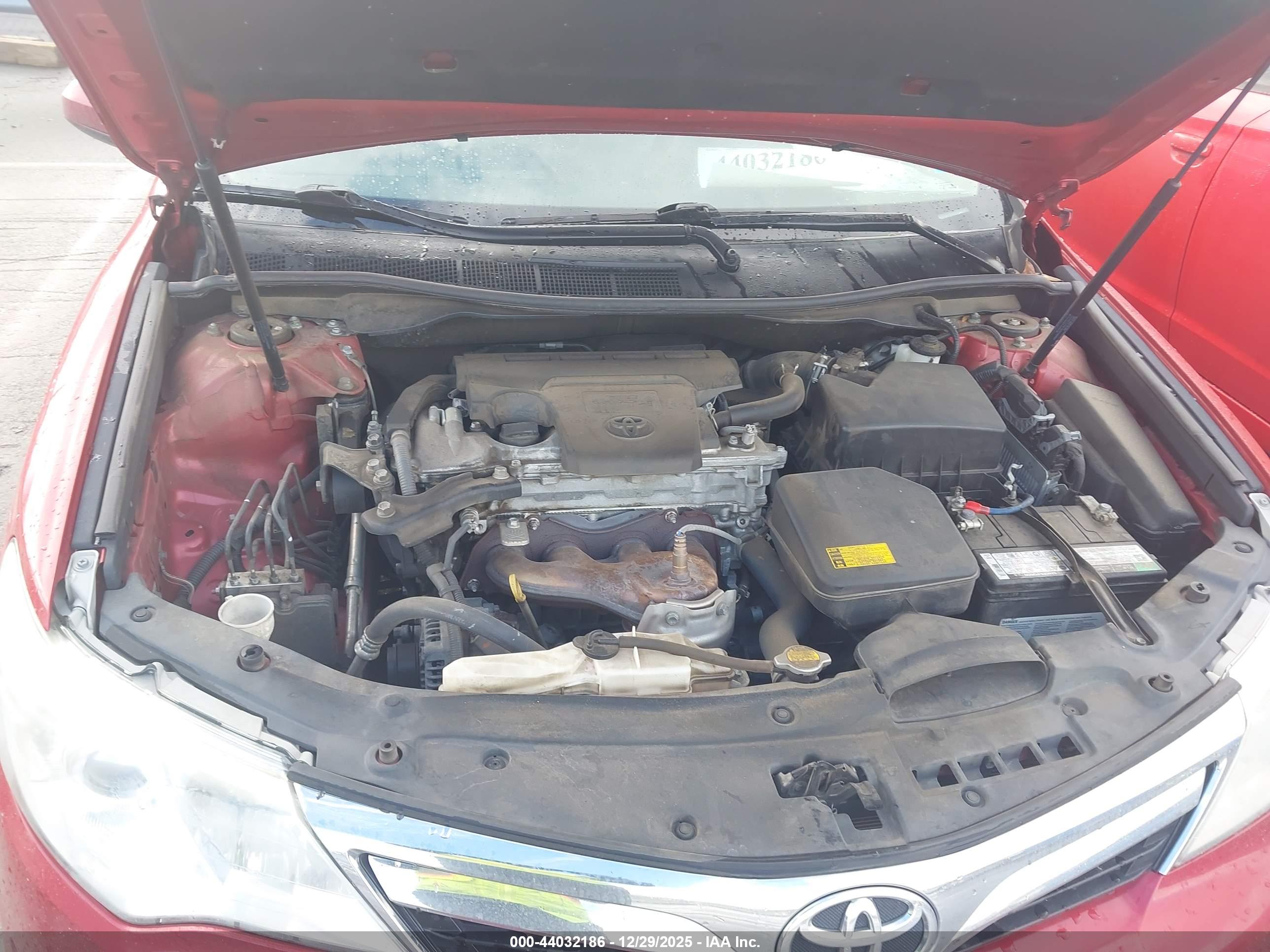 TOYOTA CAMRY image 10