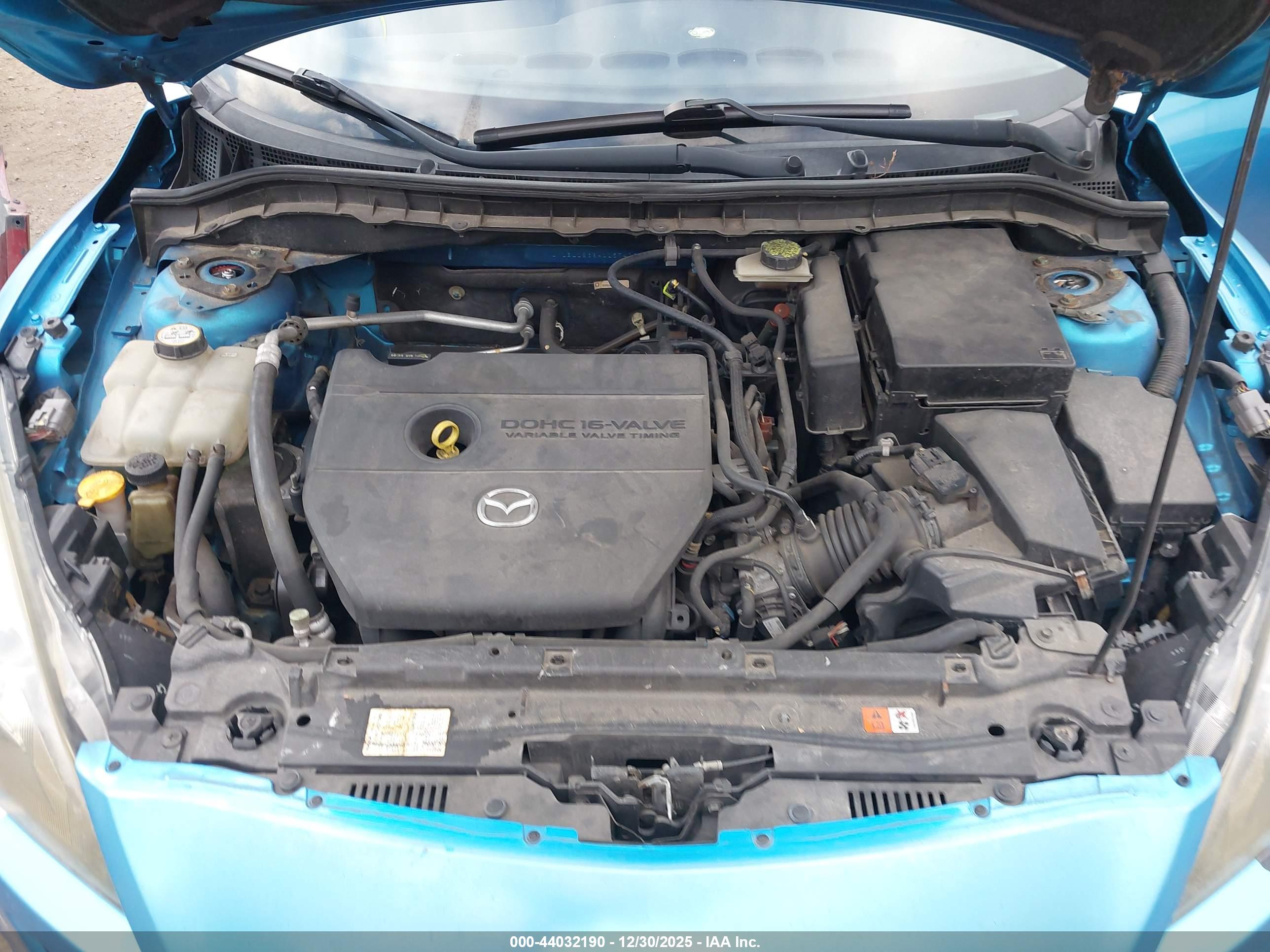 MAZDA MAZDA3 image 10