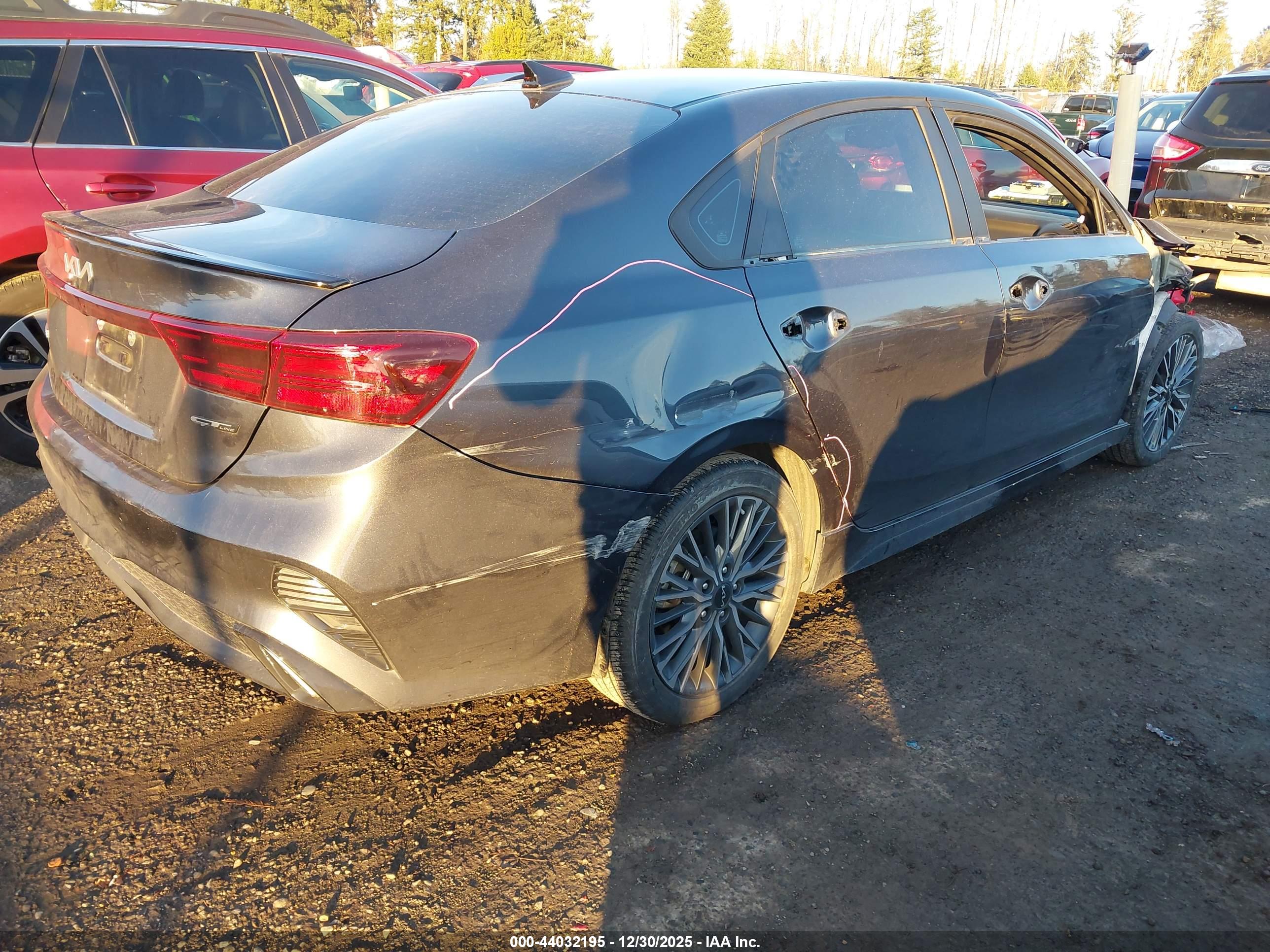 KIA FORTE image 4