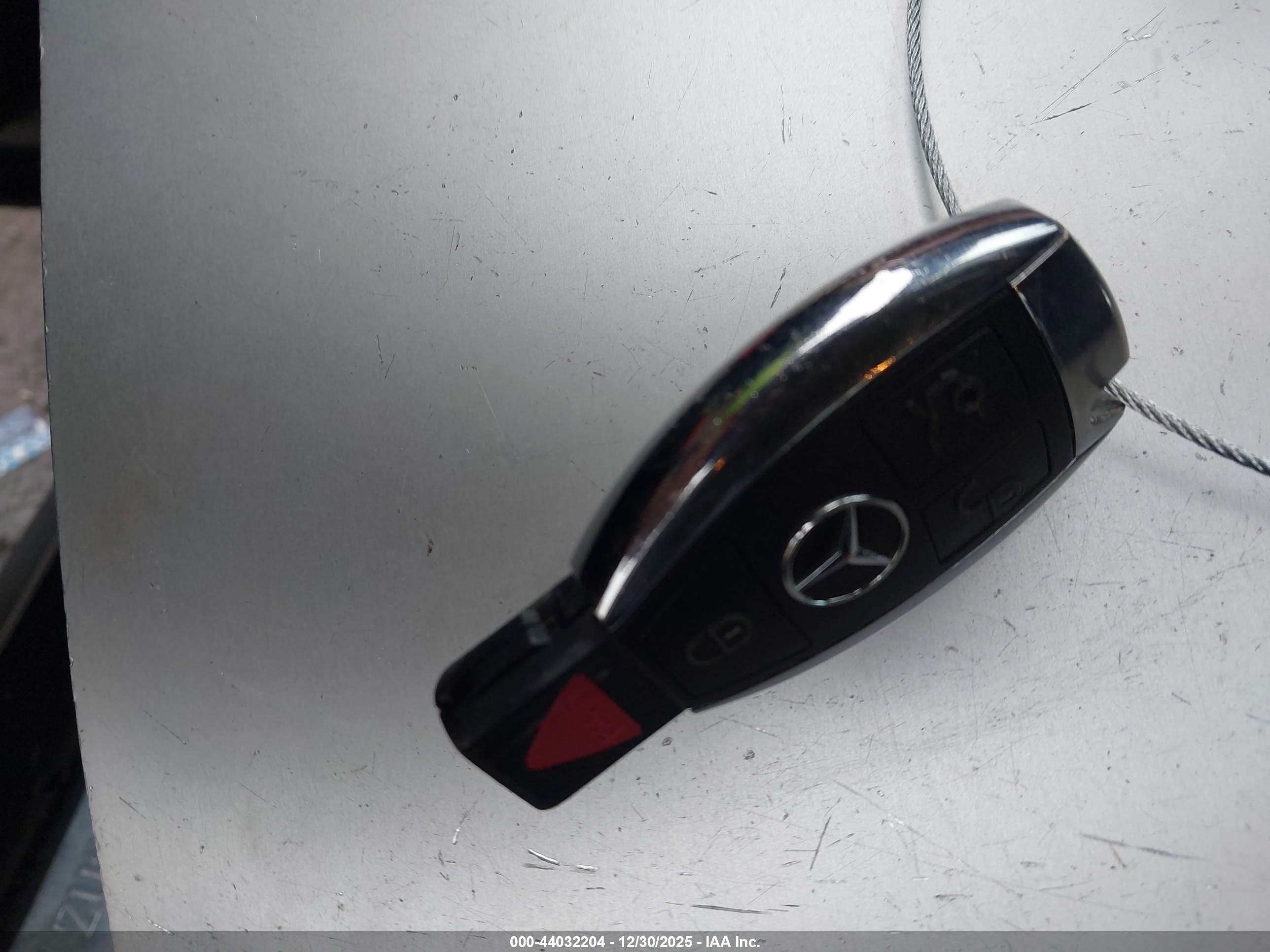 MERCEDES-BENZ ML image 11
