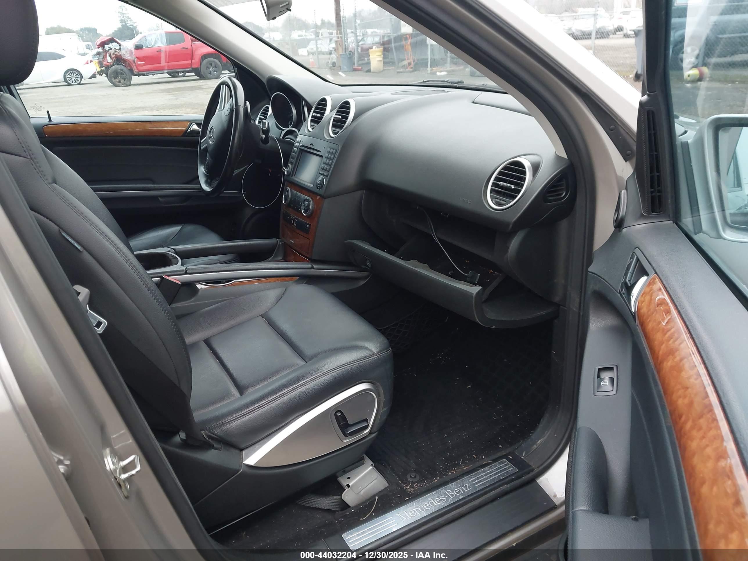 MERCEDES-BENZ ML image 5