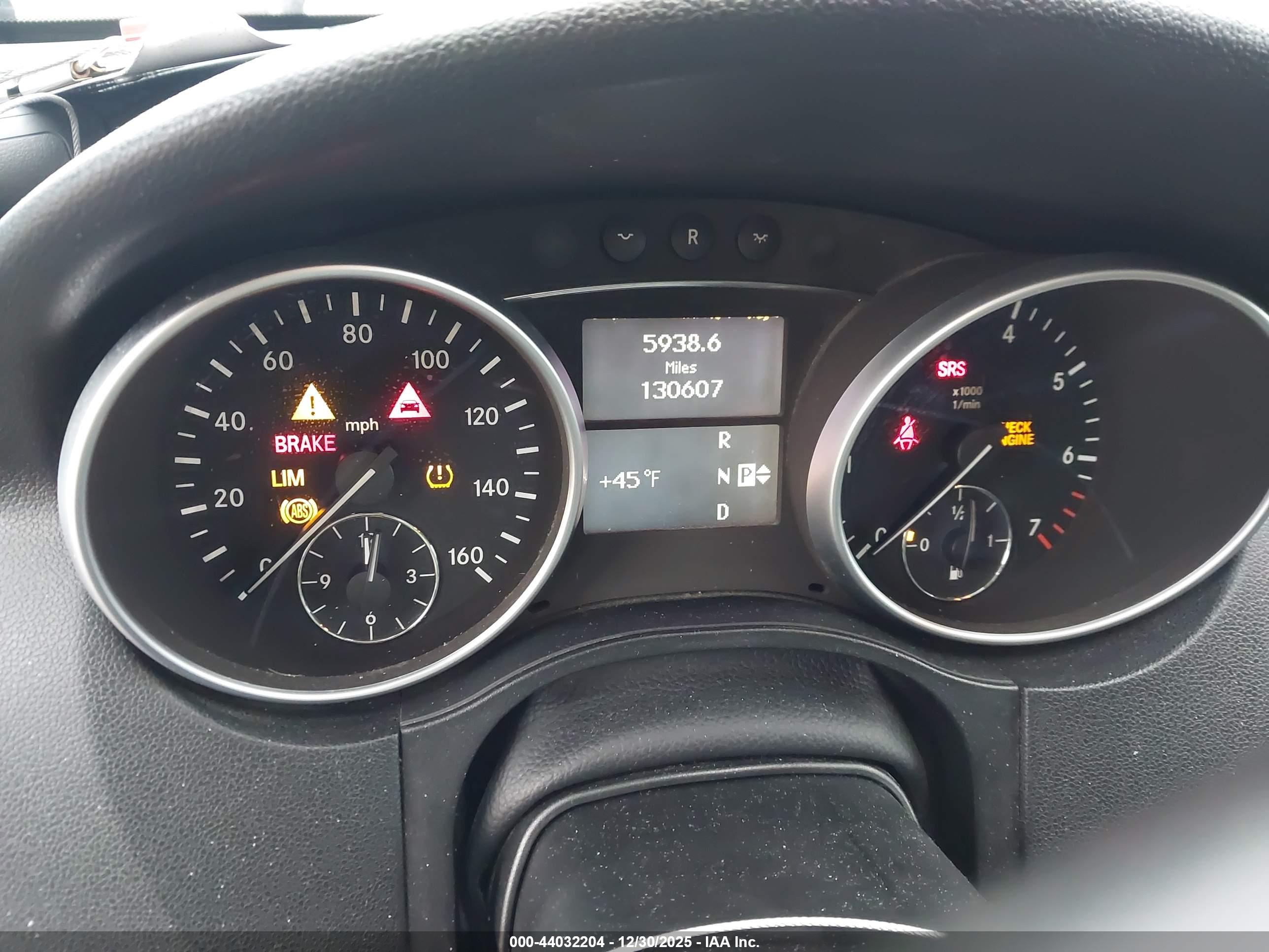 MERCEDES-BENZ ML image 7
