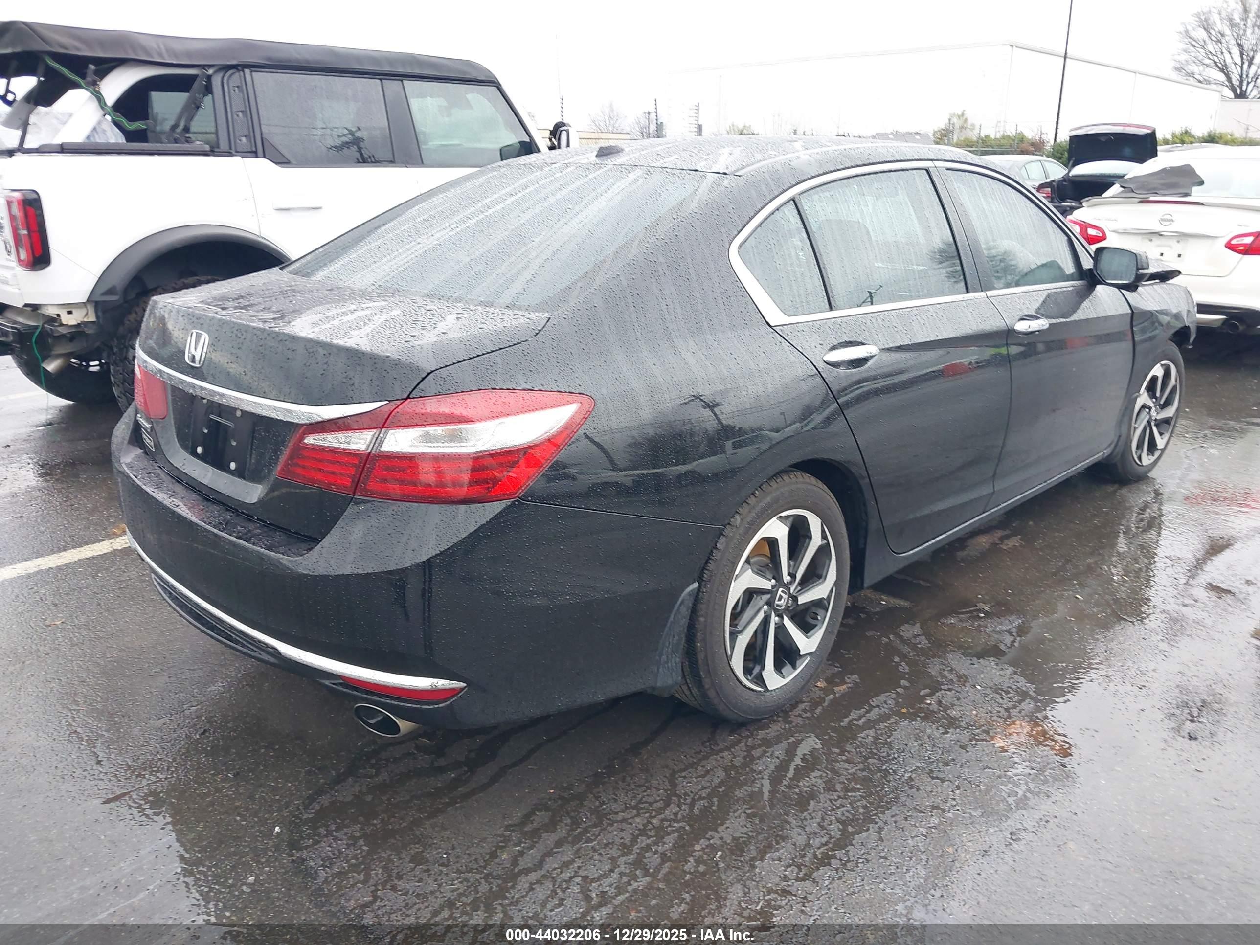 HONDA ACCORD image 4