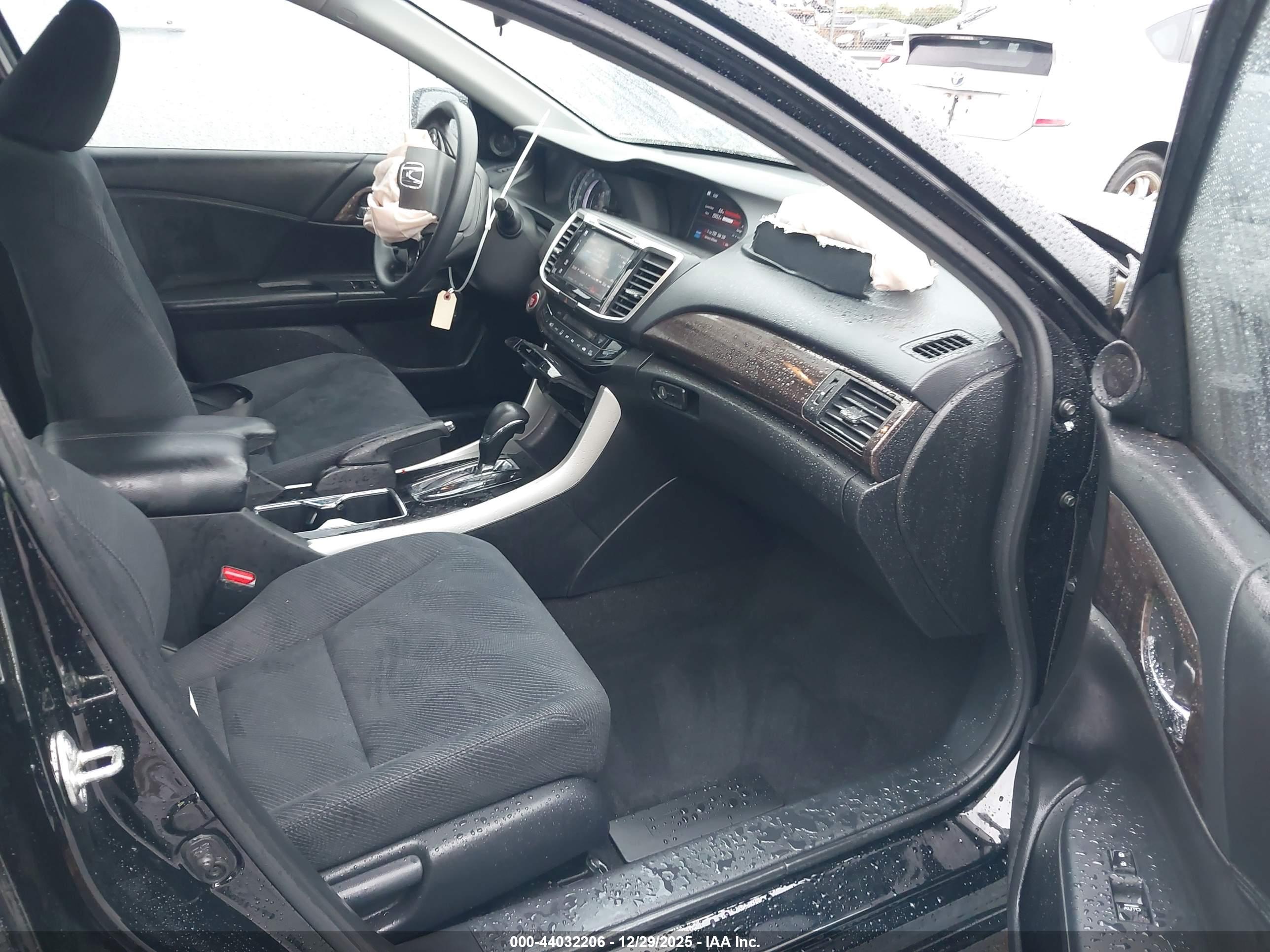HONDA ACCORD image 5