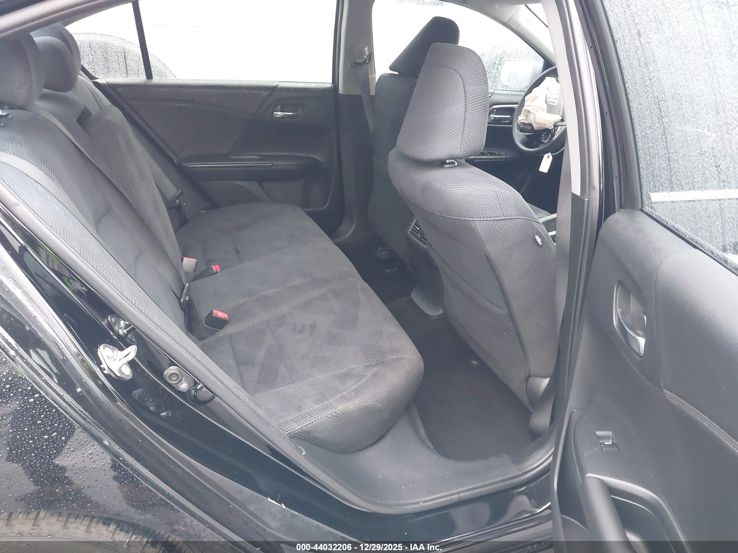 HONDA ACCORD image 8