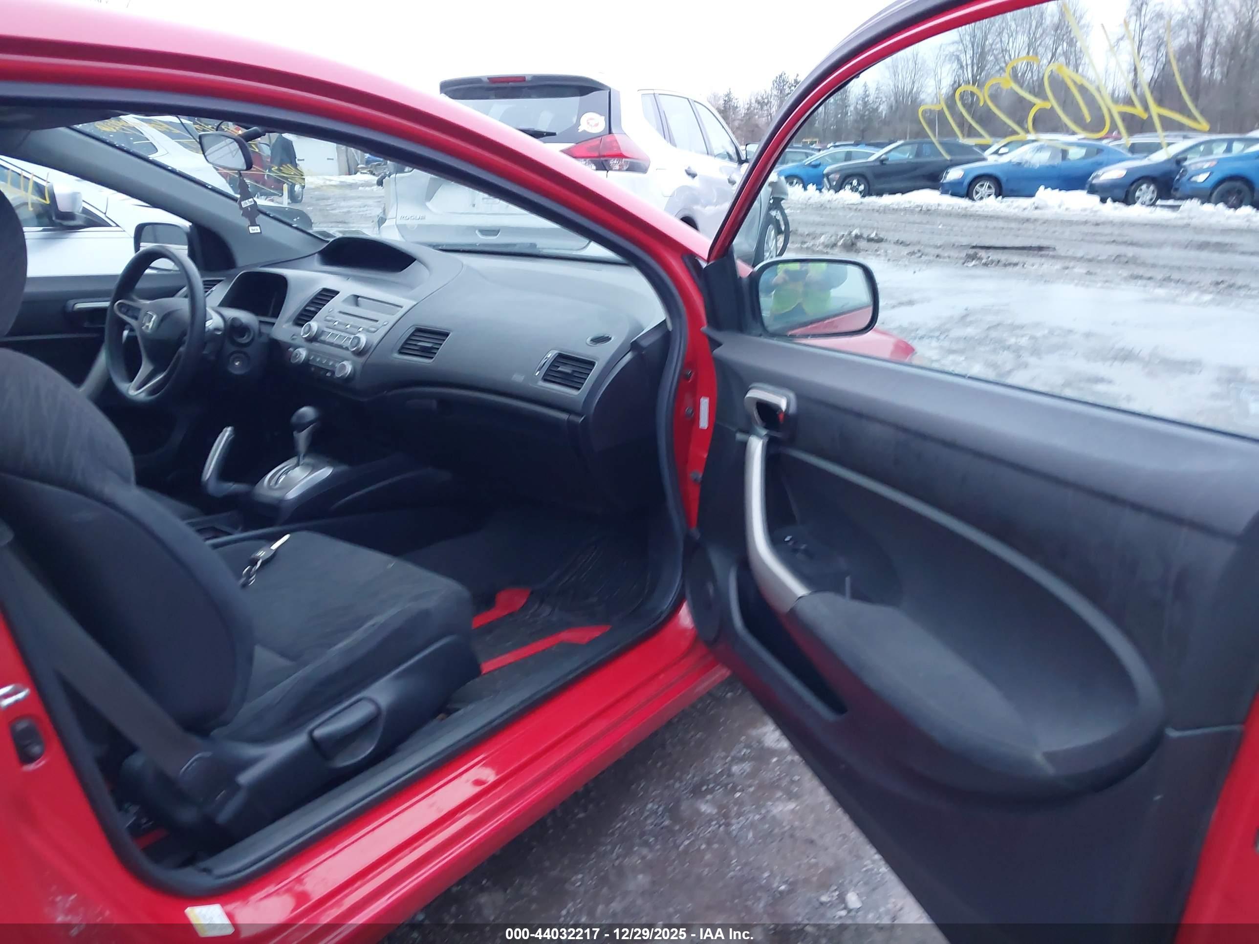 HONDA CIVIC image 5