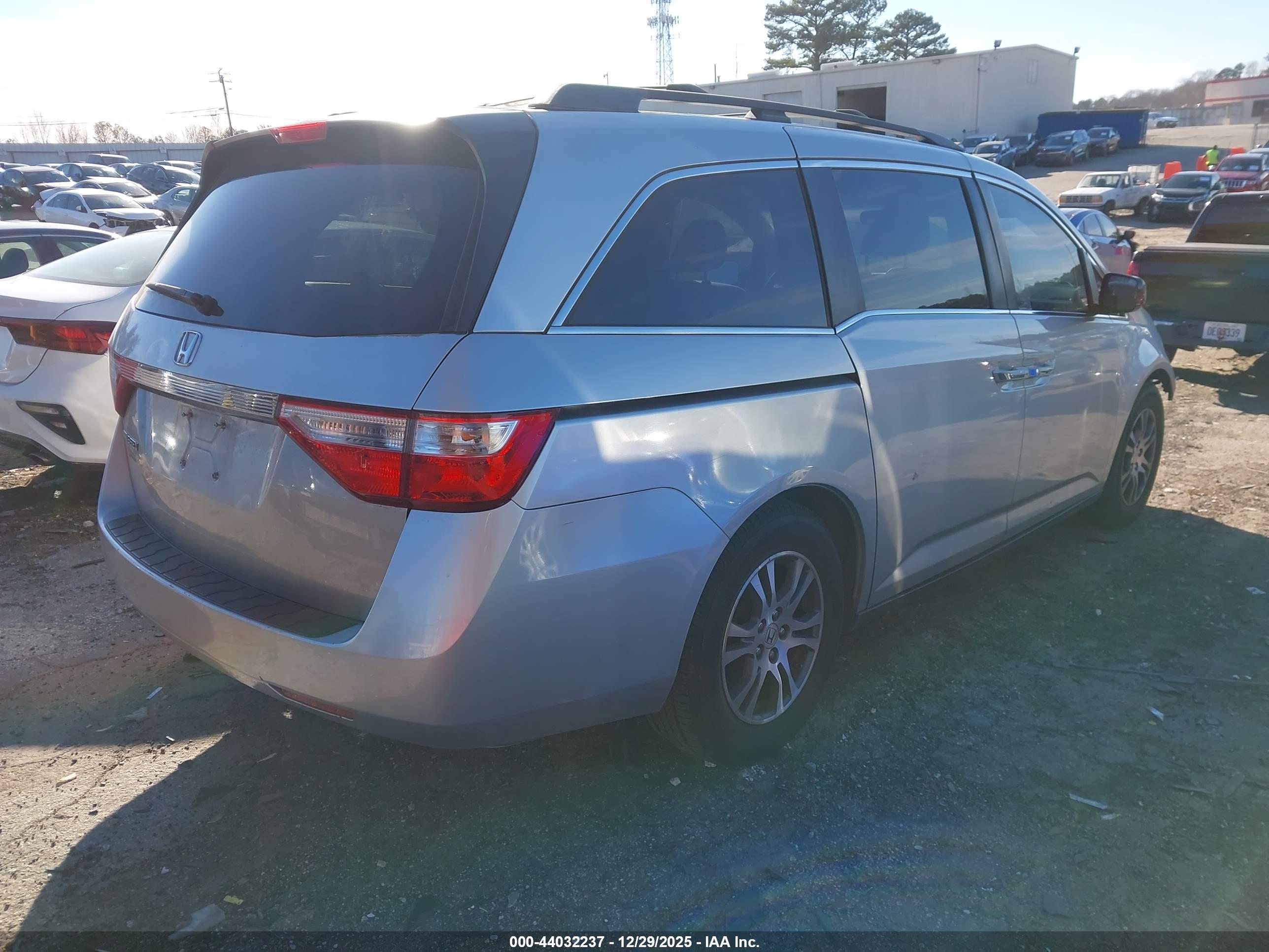 HONDA ODYSSEY image 4