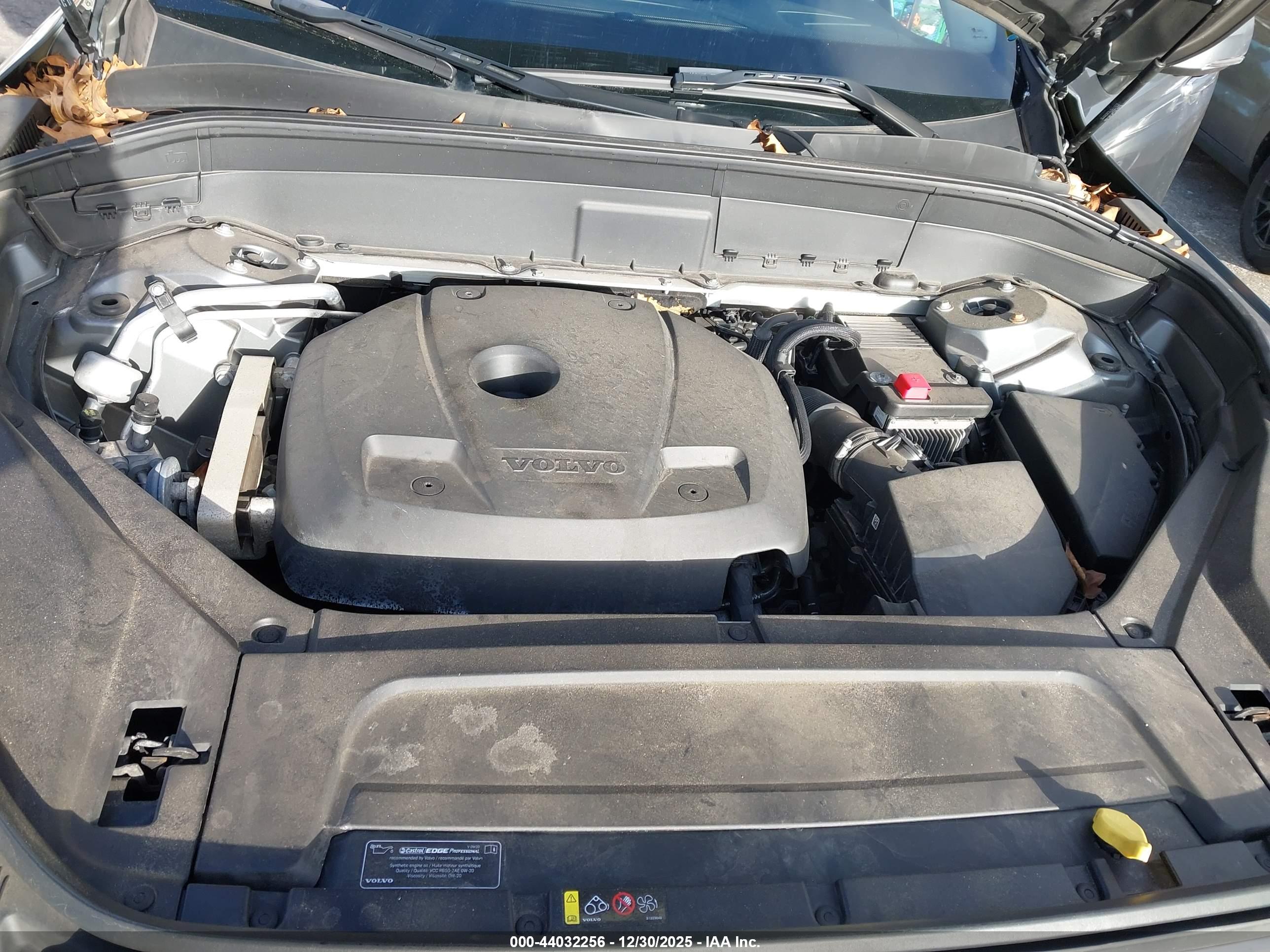 VOLVO XC90 image 10