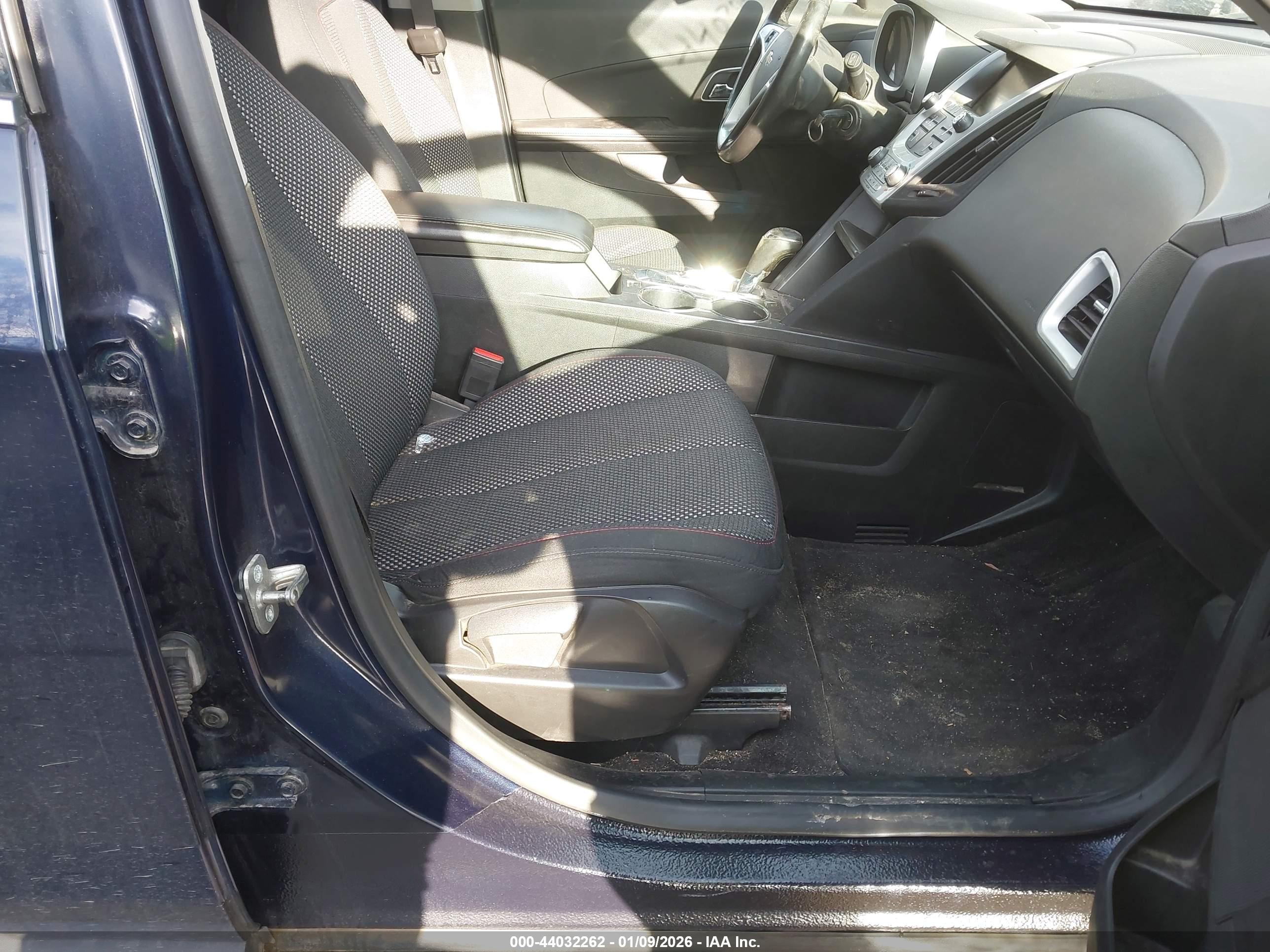CHEVROLET EQUINOX image 5