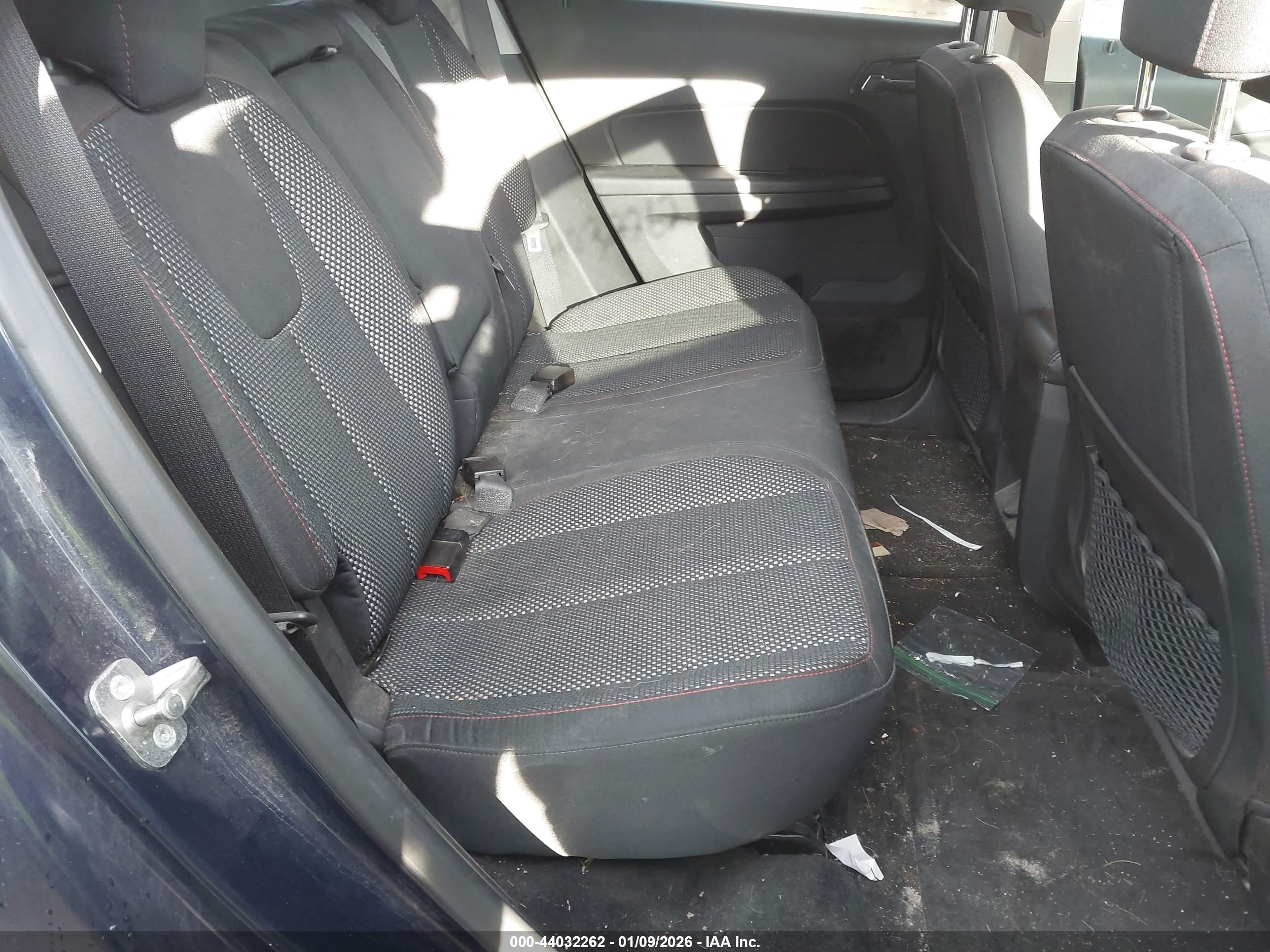 CHEVROLET EQUINOX image 8