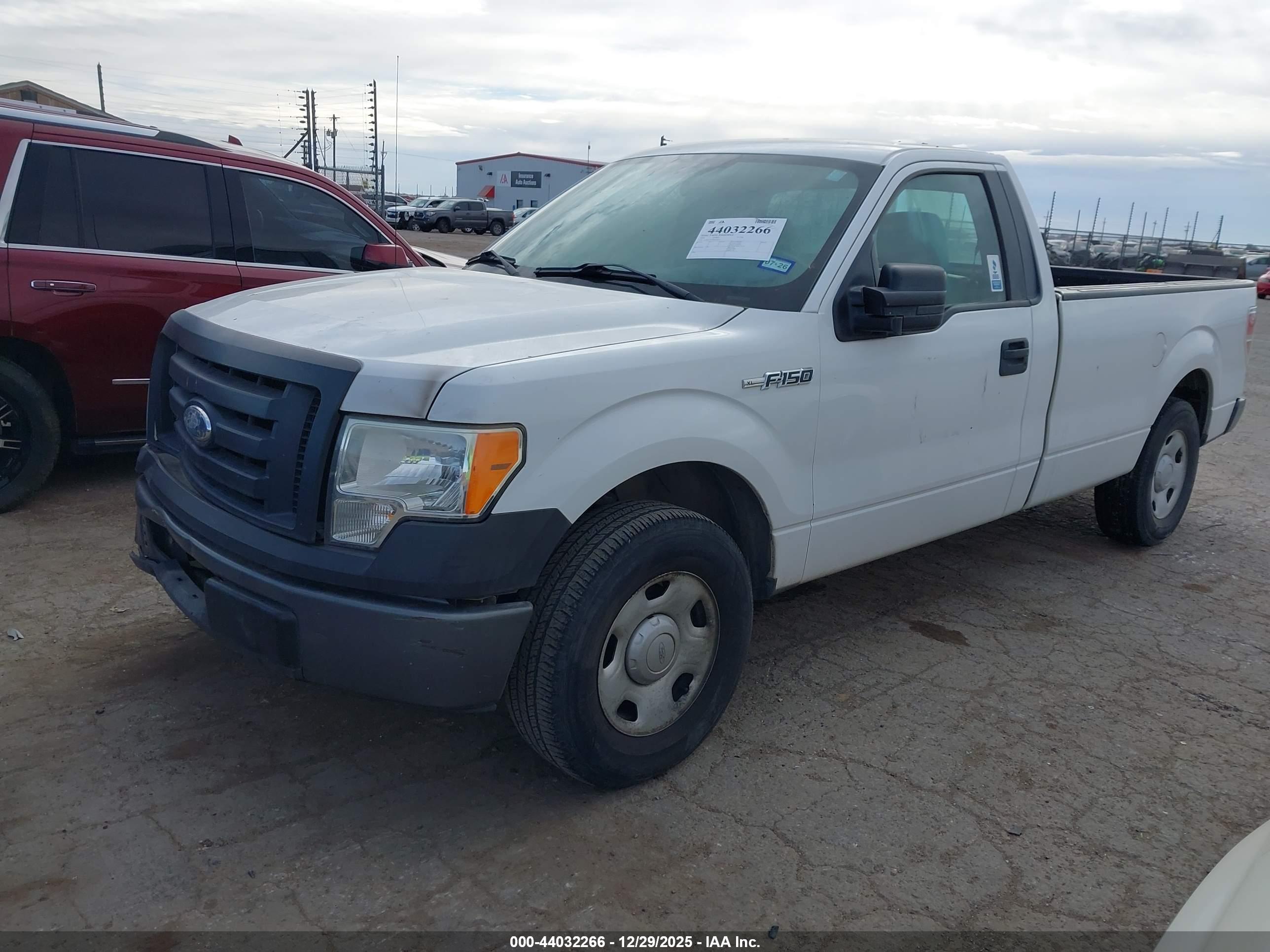 FORD F-150 image 2