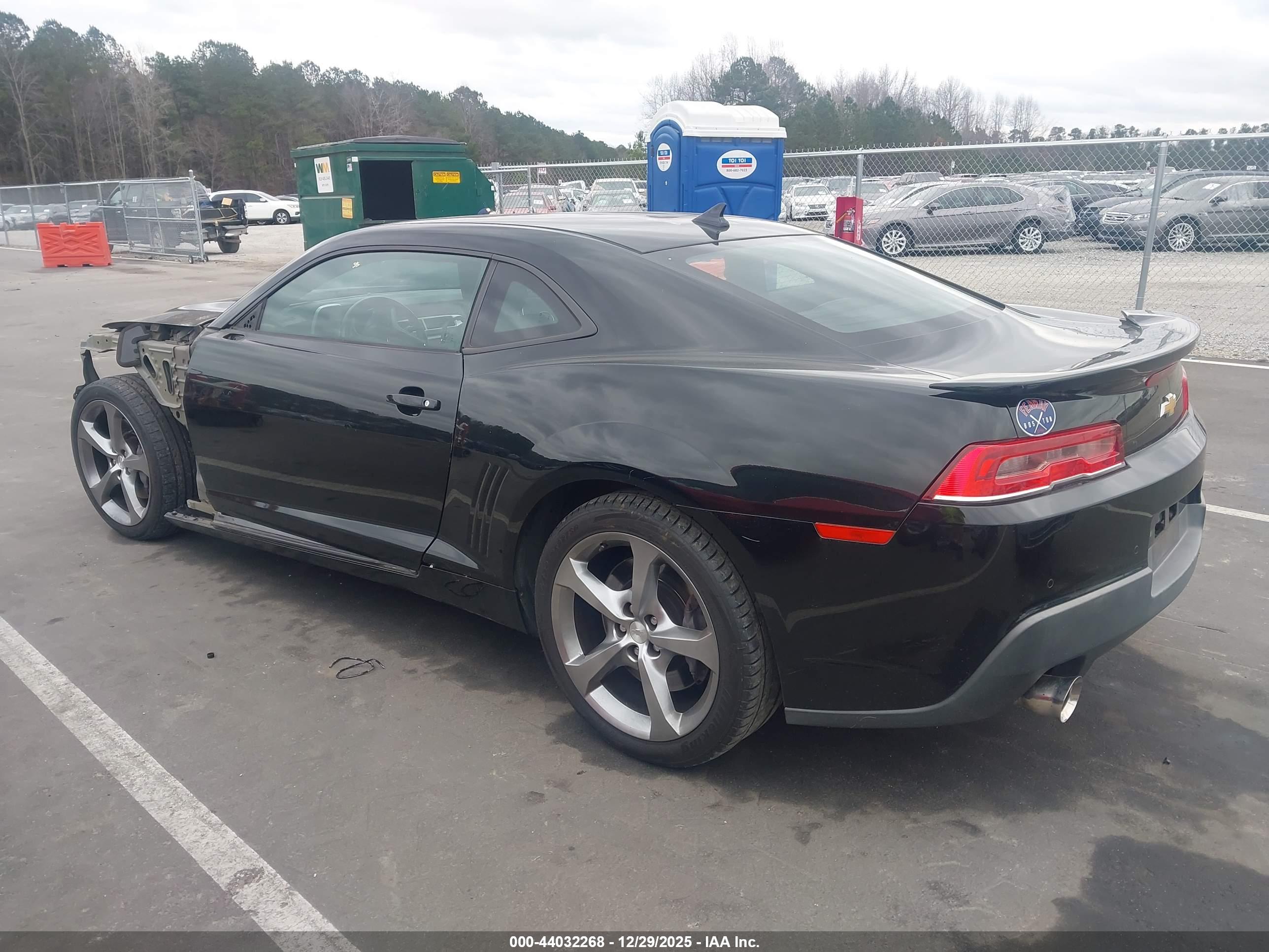 CHEVROLET CAMARO image 3