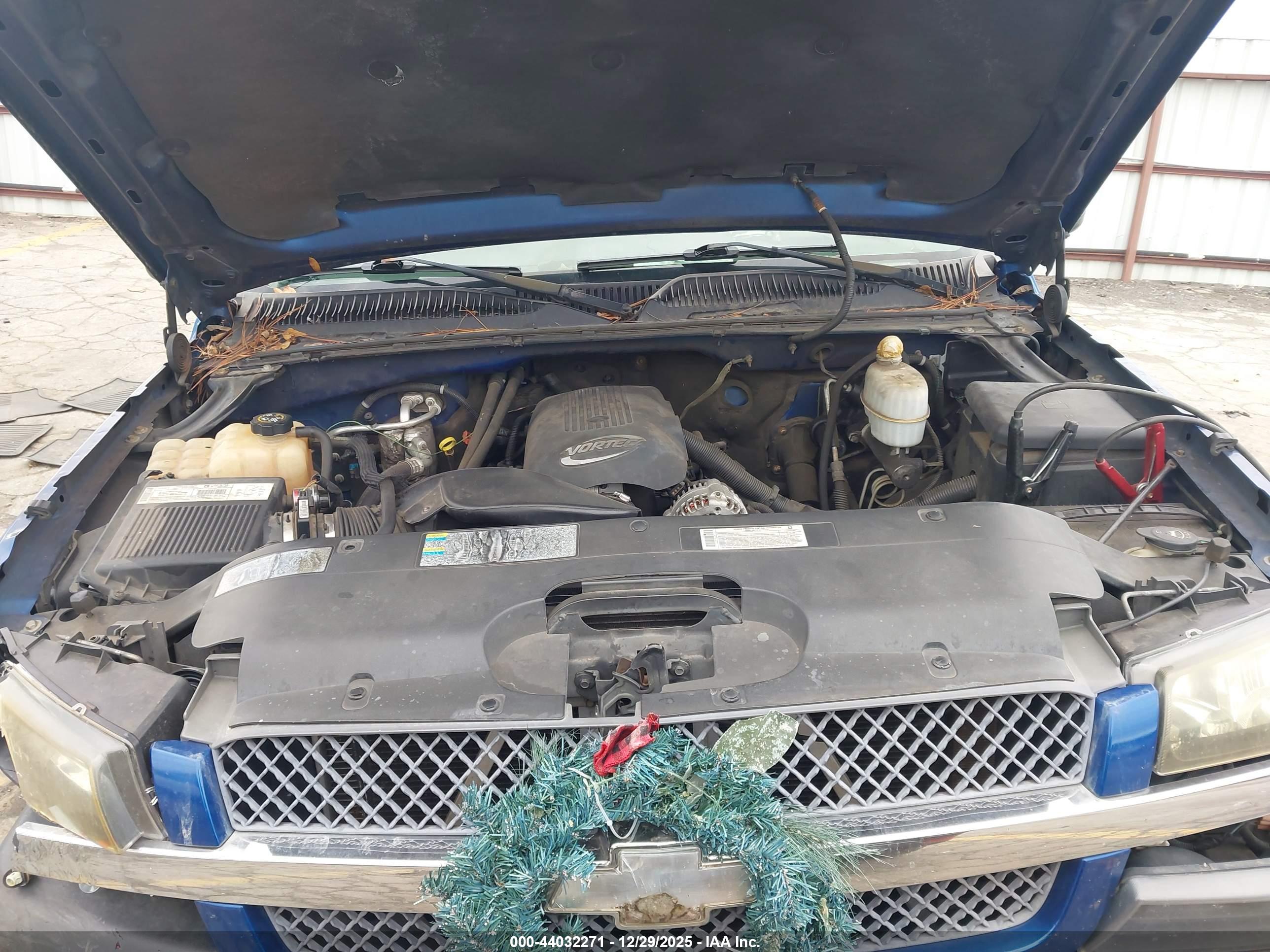 CHEVROLET SILVERADO image 10