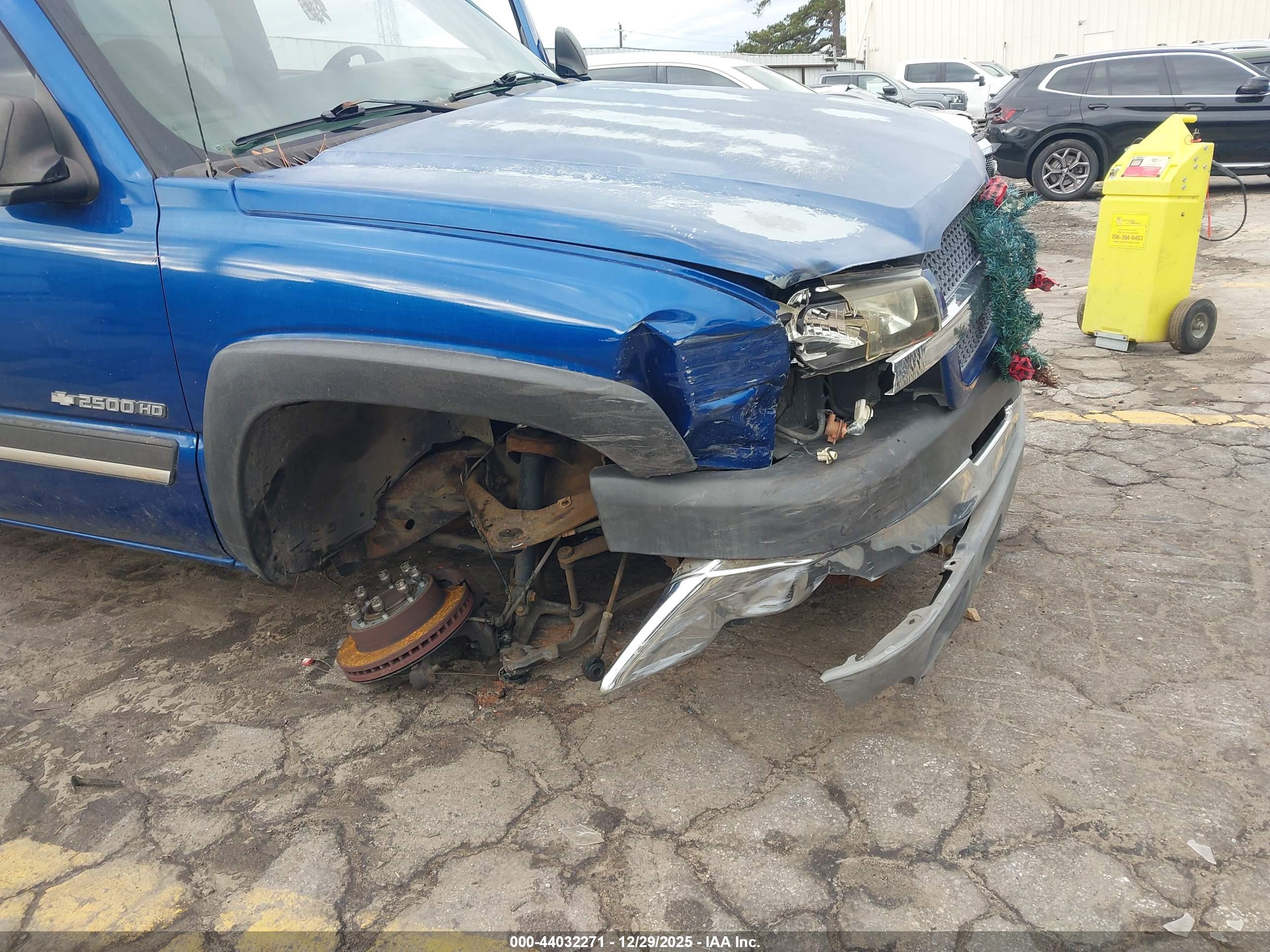 CHEVROLET SILVERADO image 6