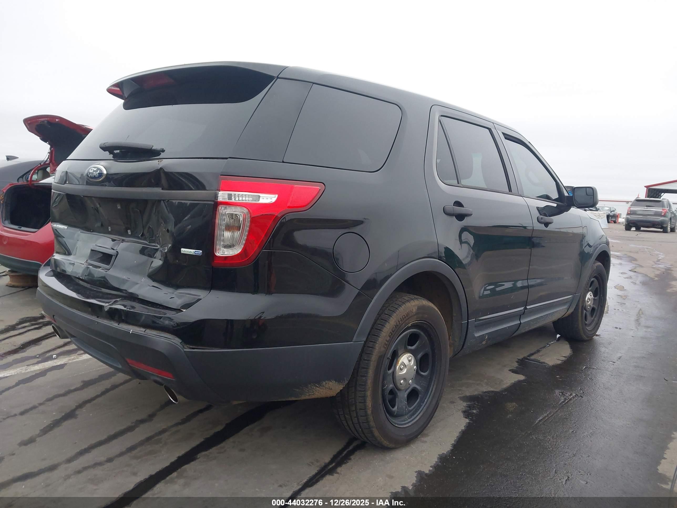 FORD UTILITY image 4