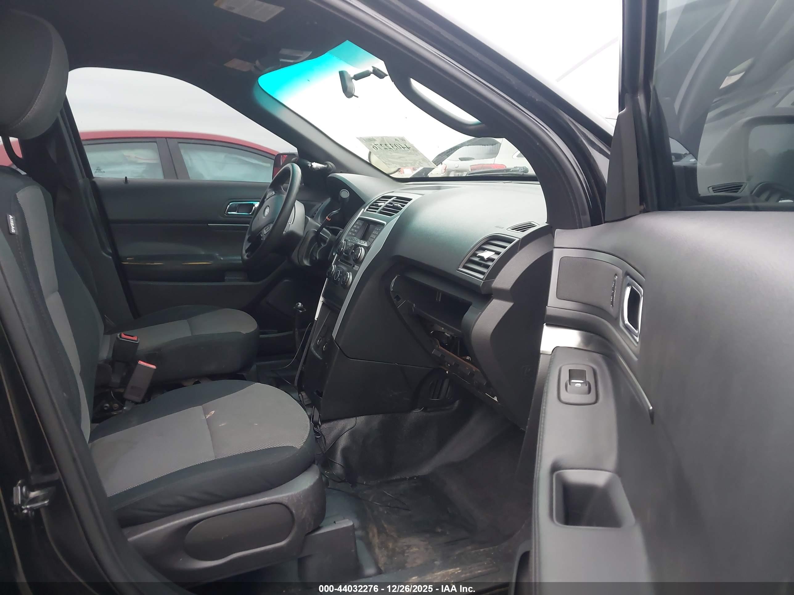 FORD UTILITY image 5