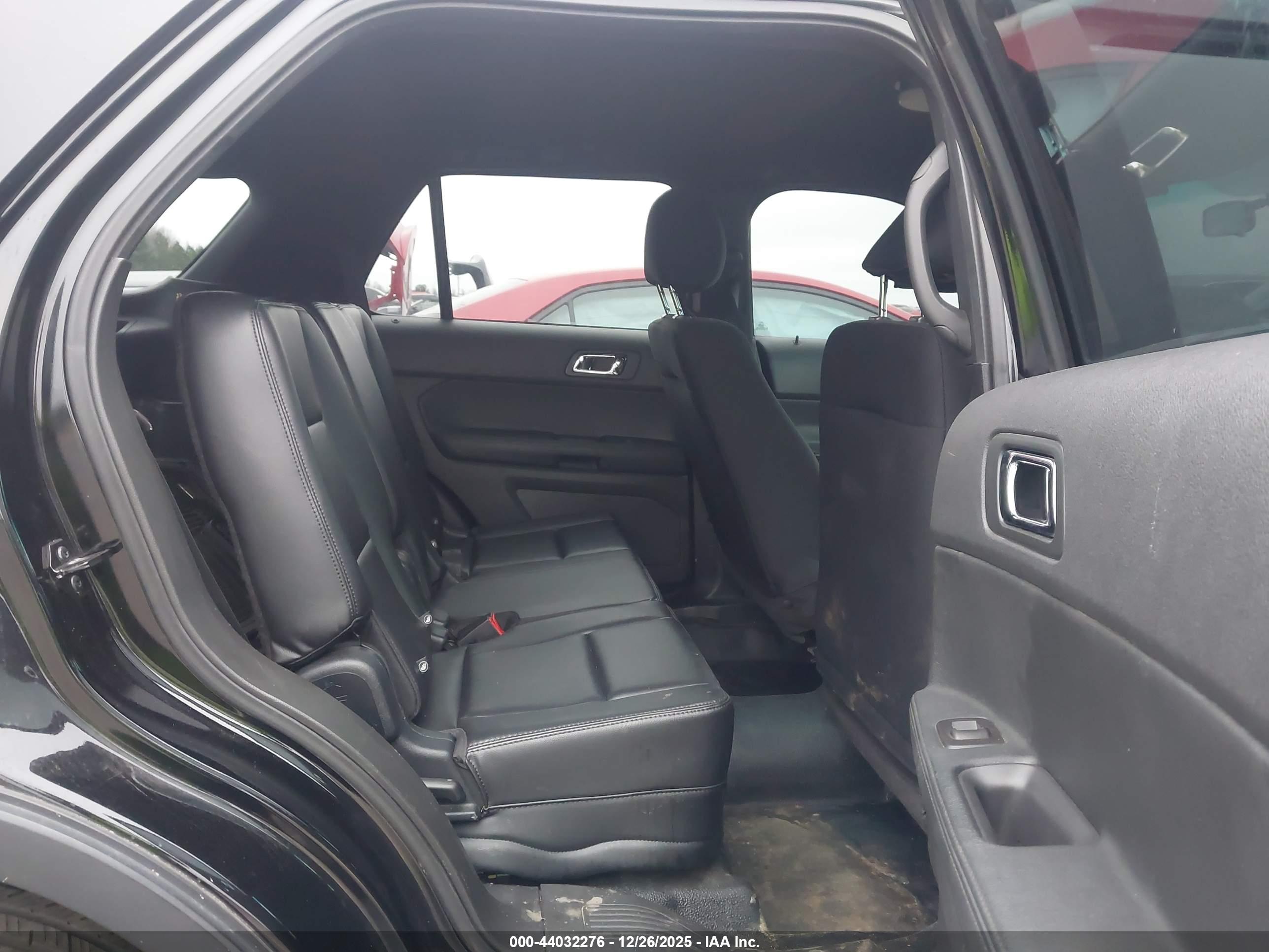 FORD UTILITY image 8