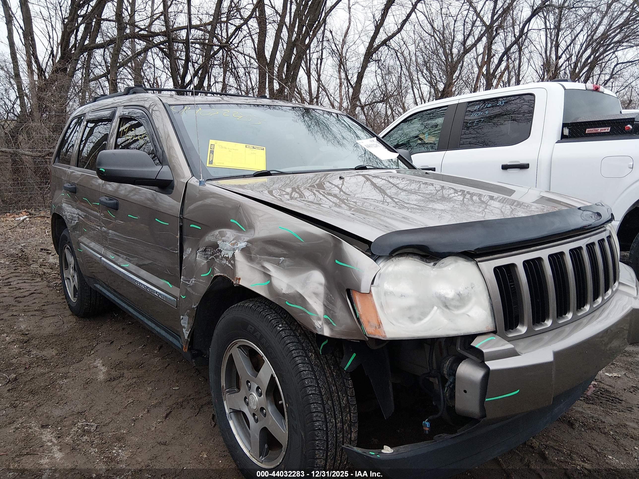 JEEP GRAND image 6