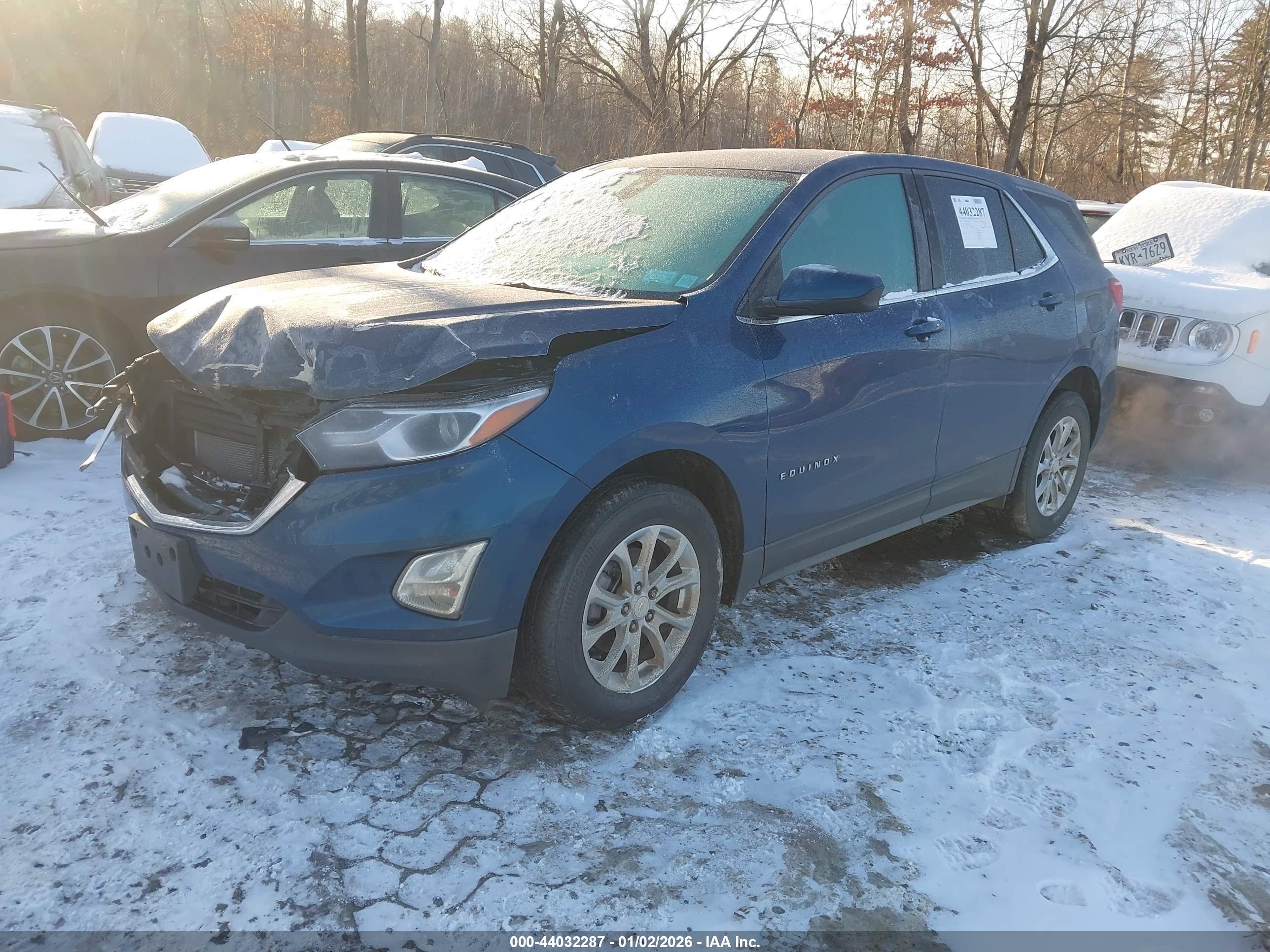 CHEVROLET EQUINOX image 2
