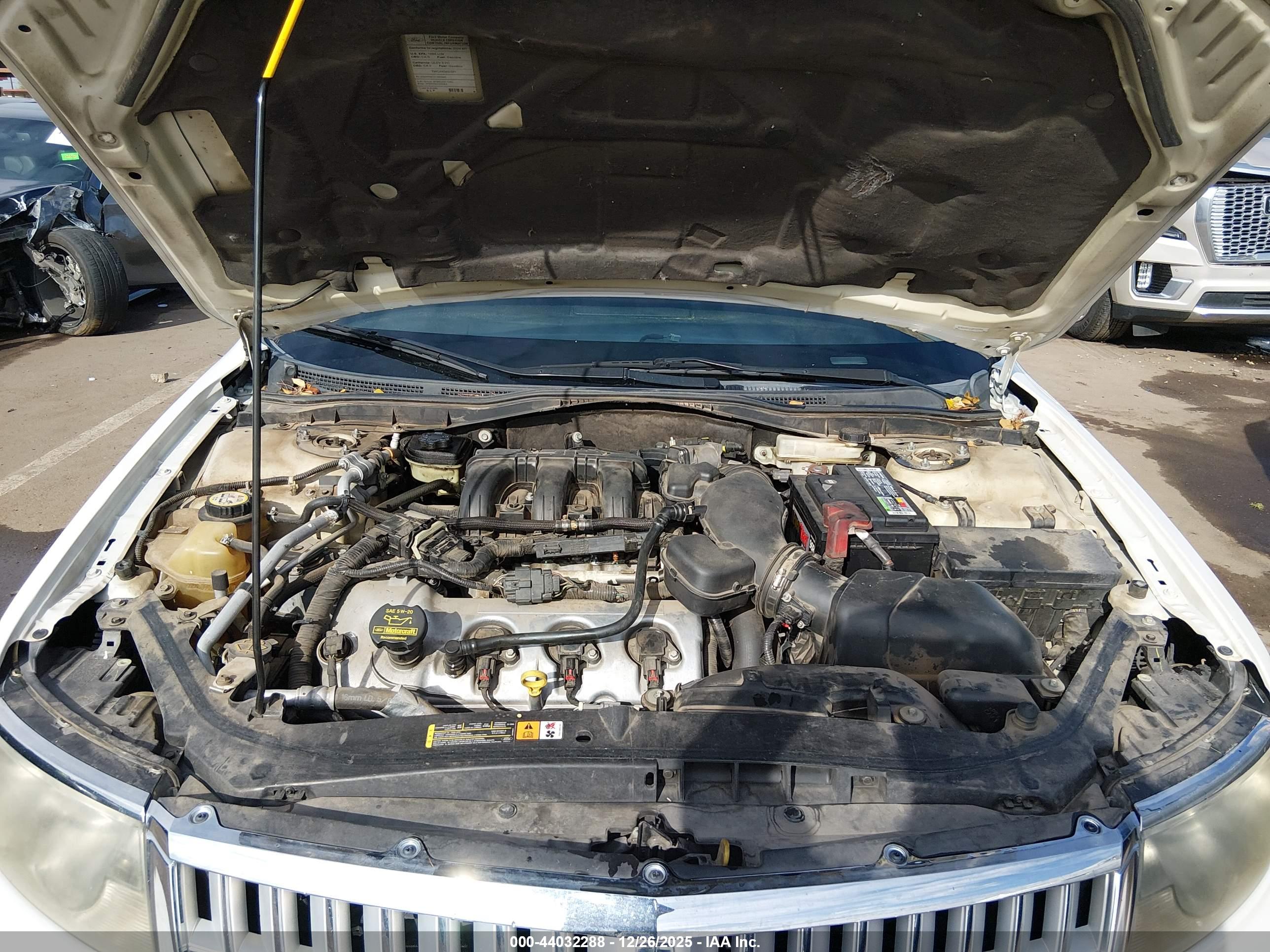 LINCOLN MKZ image 10