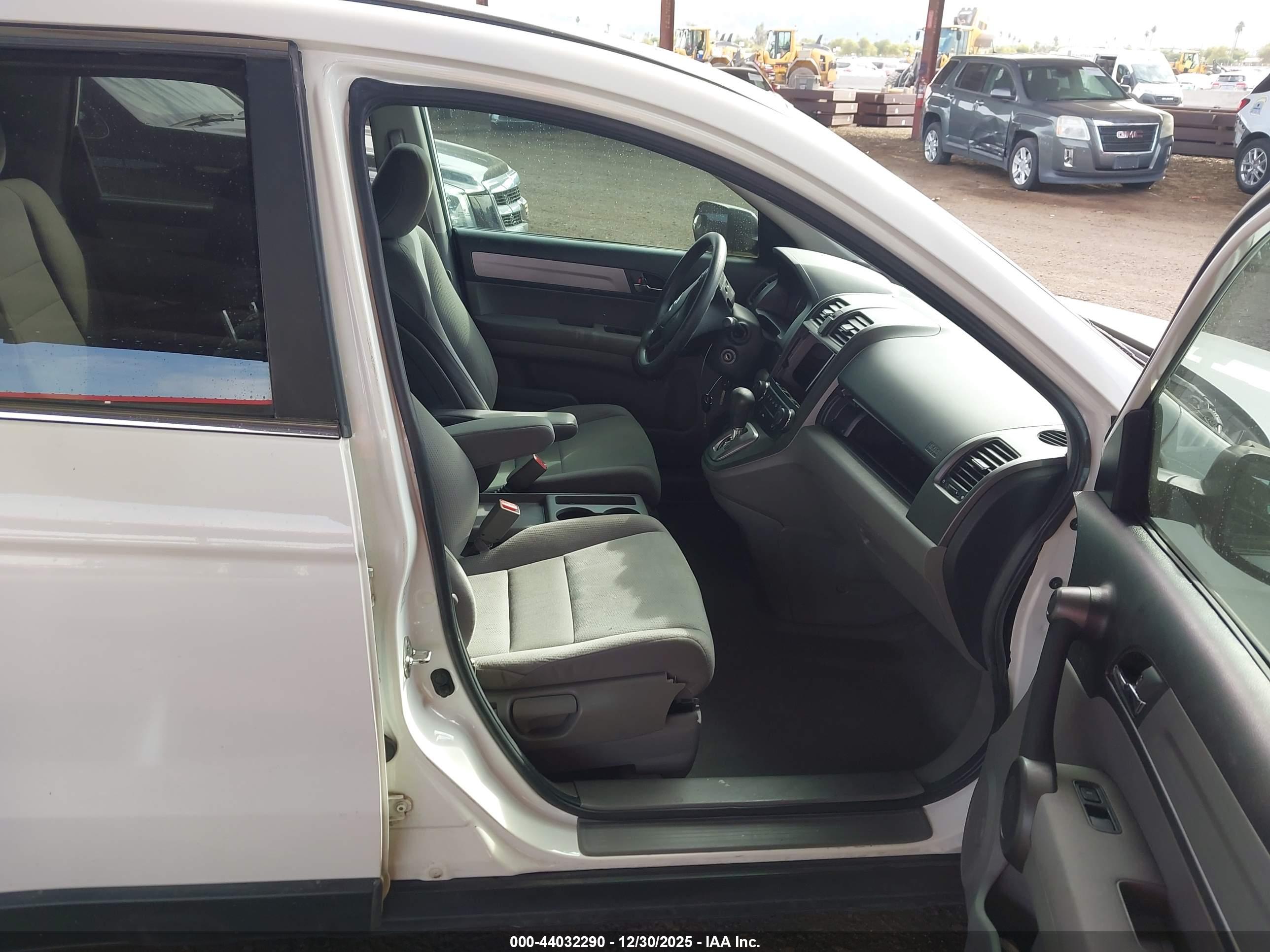 HONDA CR-V image 5