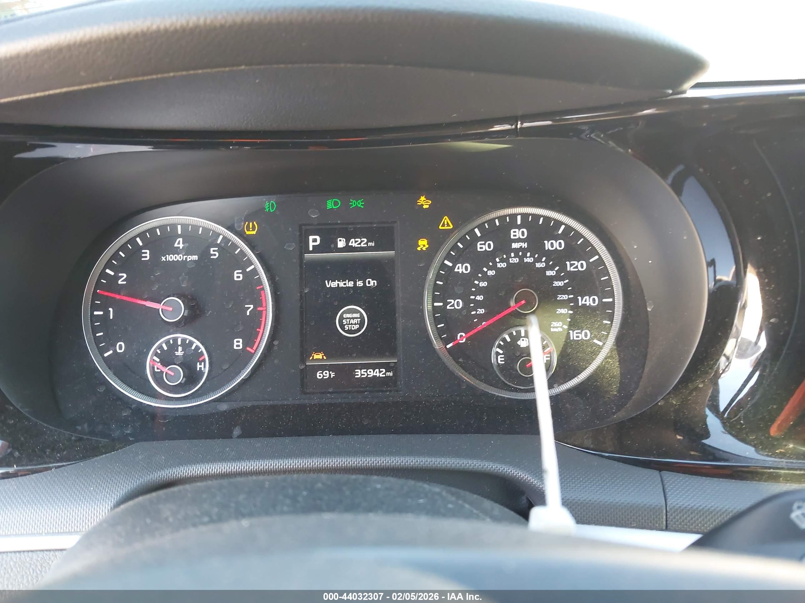 KIA K5 image 7