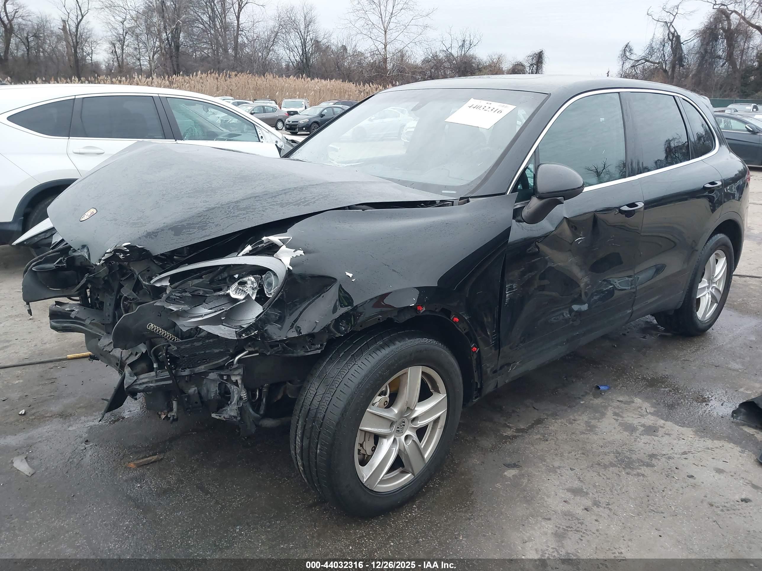 PORSCHE CAYENNE image 2