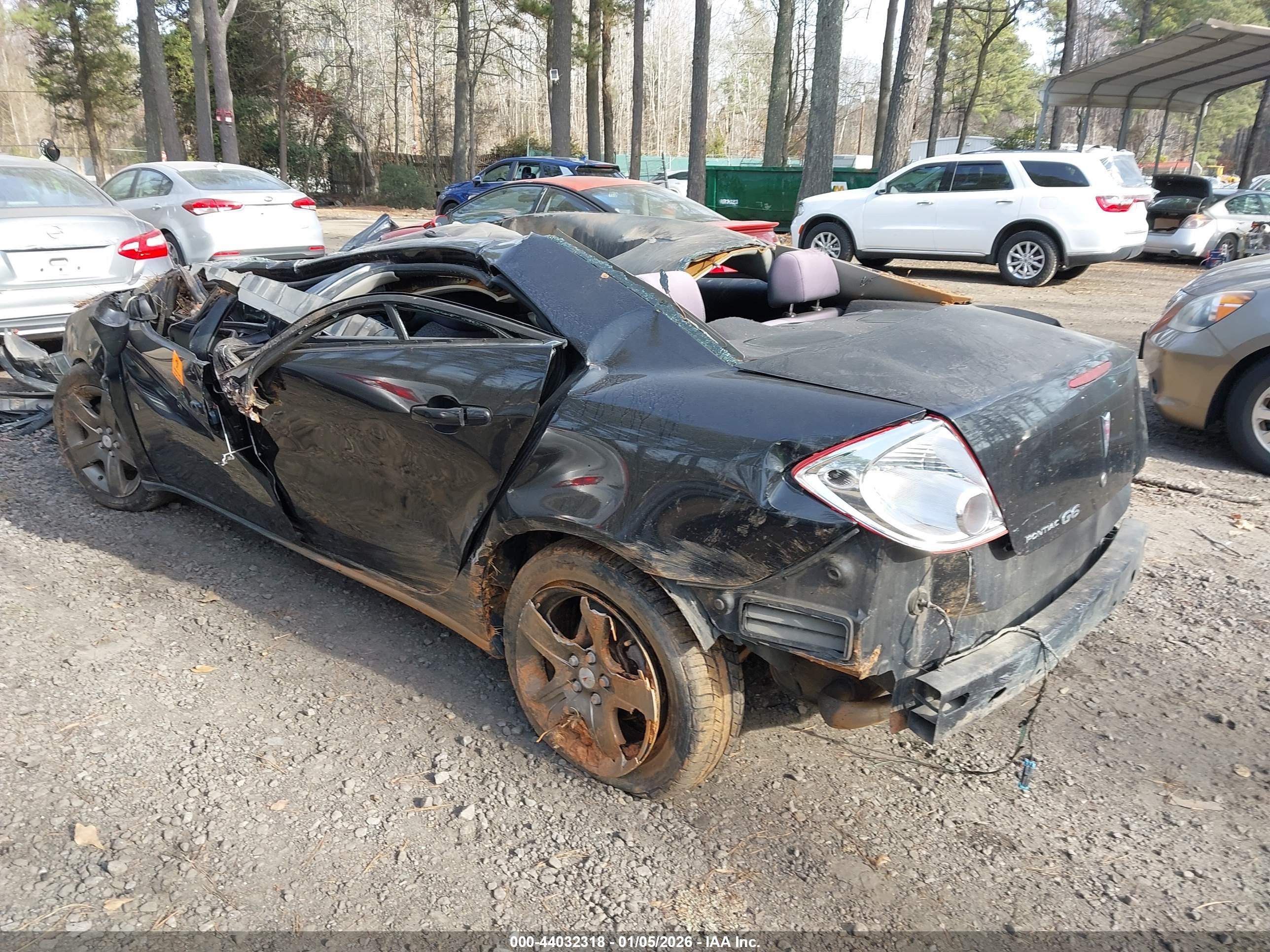 PONTIAC G6 image 3