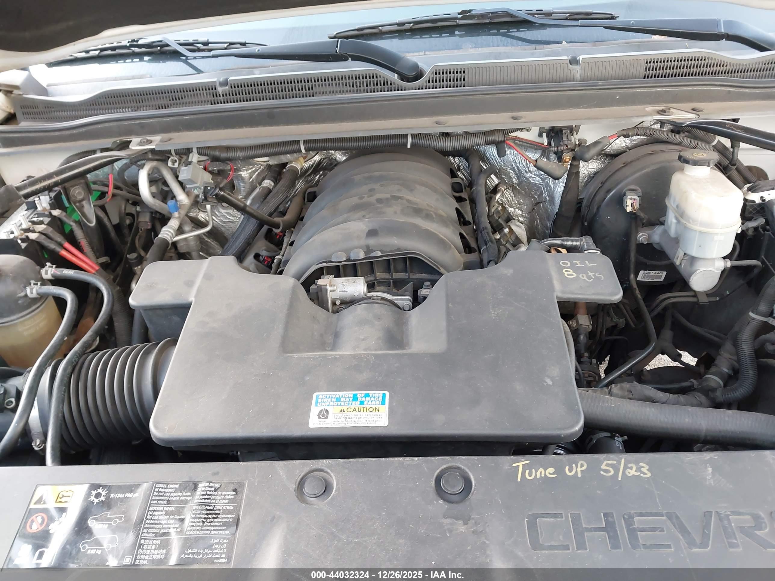 CHEVROLET TAHOE image 10