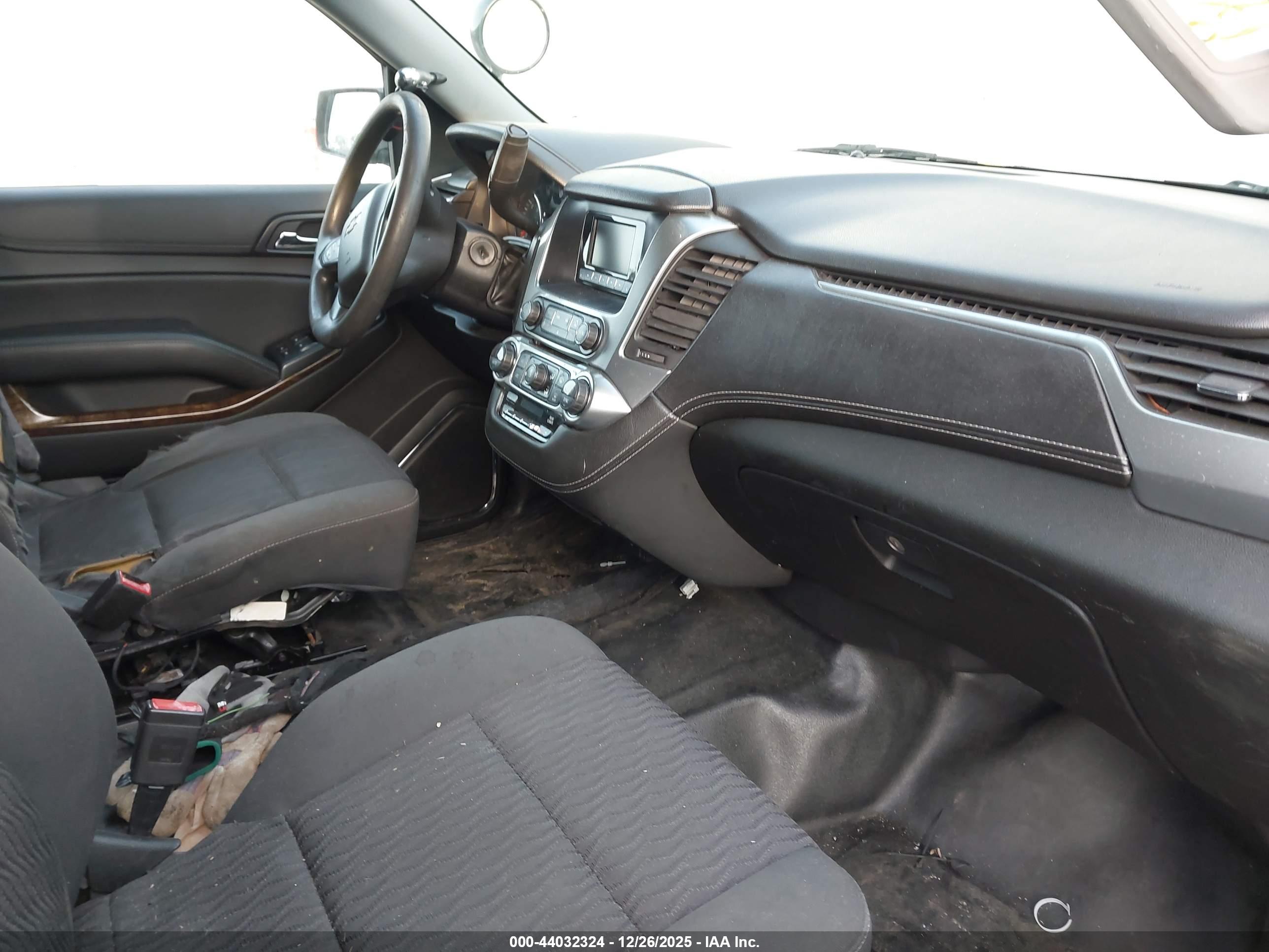 CHEVROLET TAHOE image 5